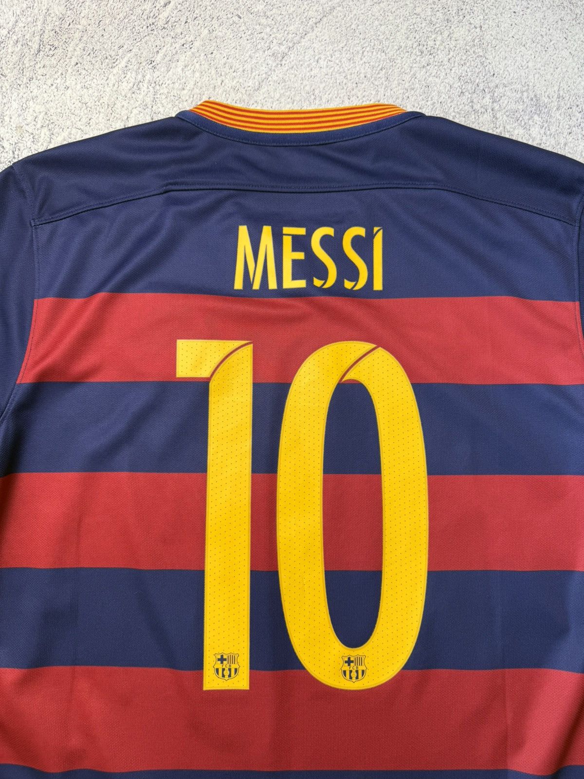 FC BARCELONA SPAIN 2016 HOME FOOTBALL SHIRT JERSEY #10 Messi