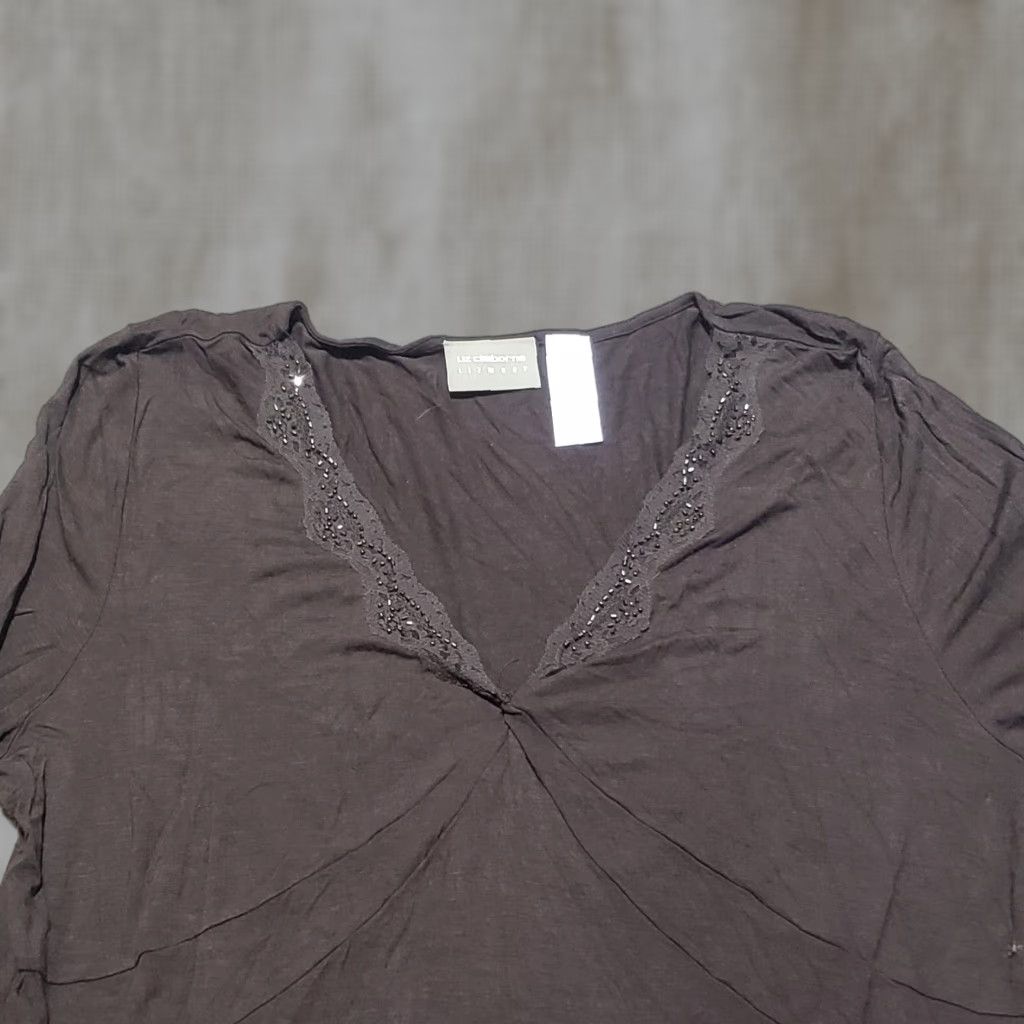 Liz Claiborne Liz Claiborne Shirt Adult Women XL Brown Solid Classic Crew Neck Lightweight Breathable 90s? Size XL / US 12-14 / IT 48-50 - 1 Thumbnail