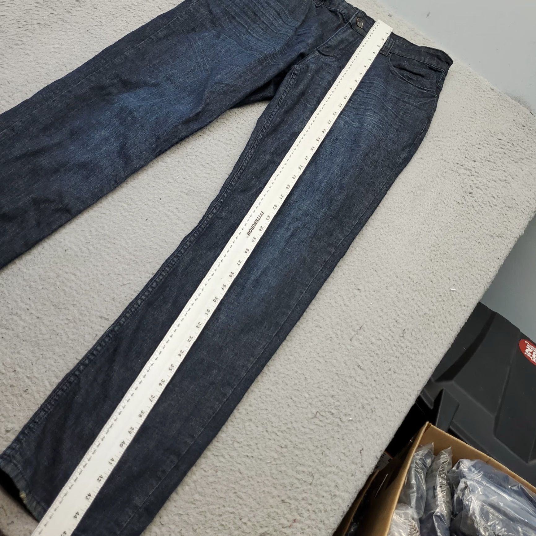Vintage Urban Pipeline Jeans Men 34/34 Blue Denim Relaxed Stretch Dark Wash Straight Leg - Mens Size 34 Jeans Blue Denim Relaxed Stretch Straight Leg Size US 34 / EU 50 - 7 Thumbnail