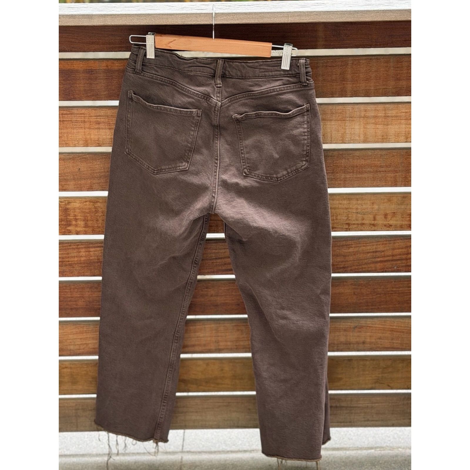 Zara Zara Brown Straight Leg Jeans Raw Hem Size 8 Size 30" / US 8 / IT 44 - 4 Thumbnail