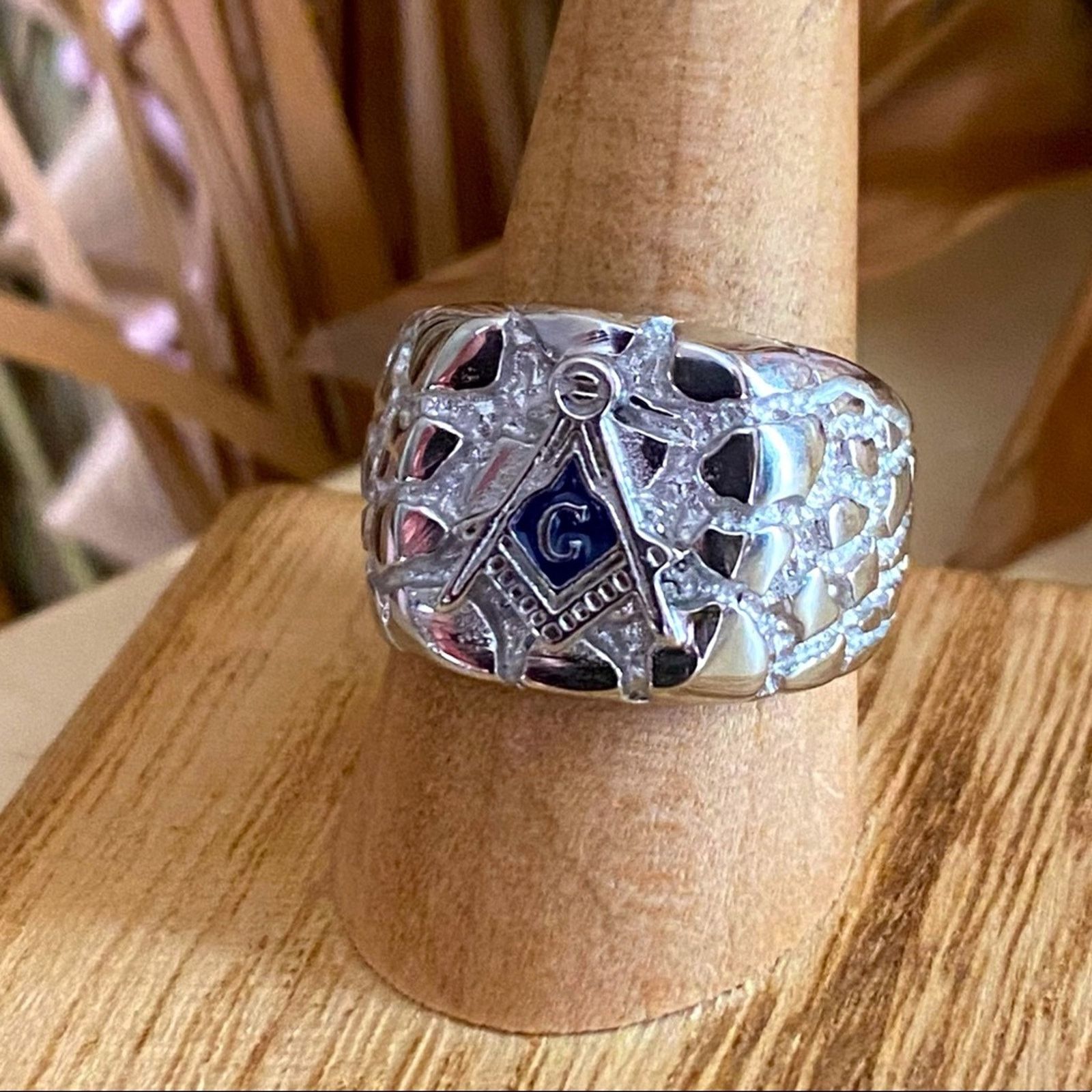 The Unbranded Brand Men's Stainless Steel Masonic Nugget Ring Size ONE SIZE - 1 Thumbnail