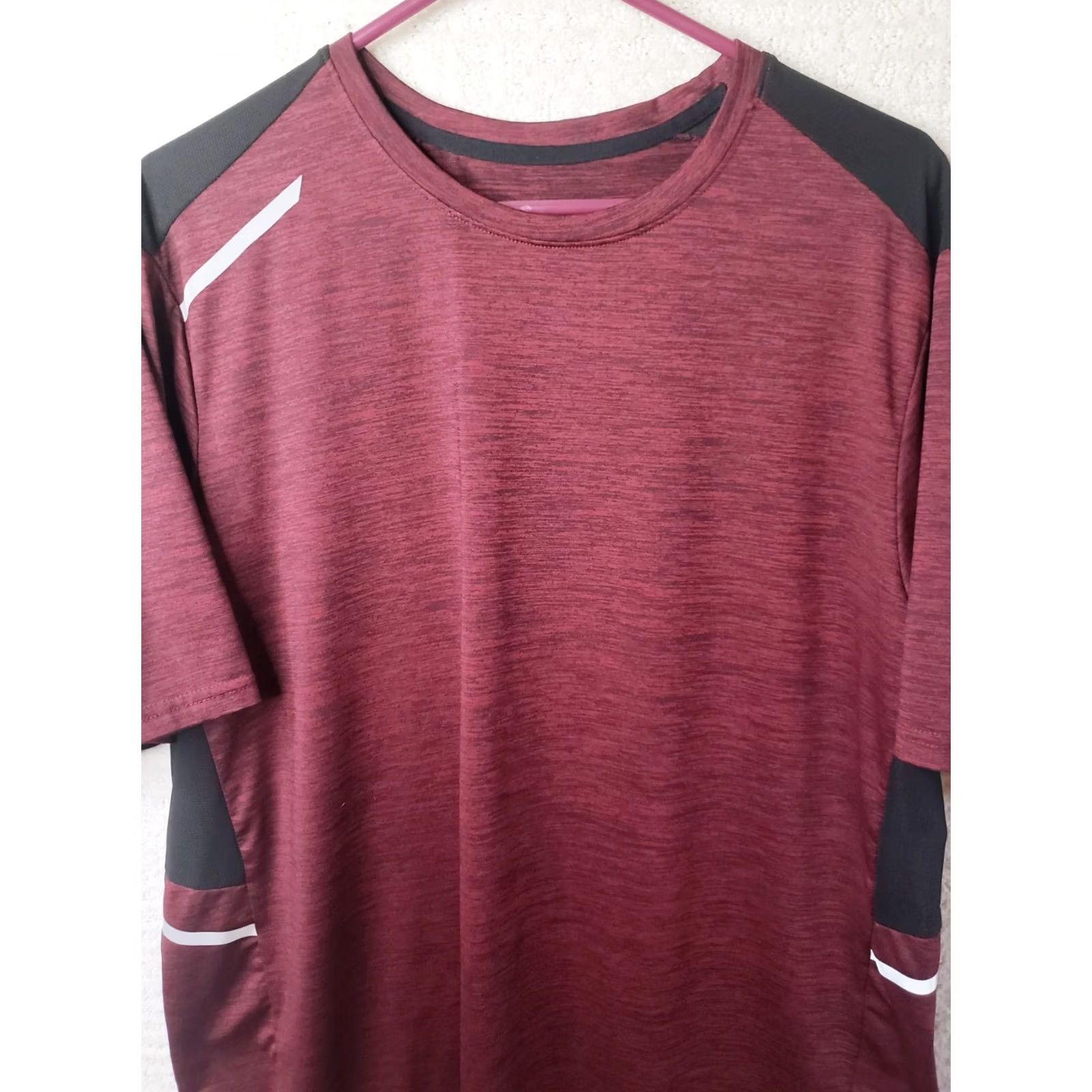 Vintage Liberty Pro Mens XL Short Sleeve Signature Athletic Tee Burgundy Black Polyester Tee Size US 36 / EU 52 - 2 Thumbnail