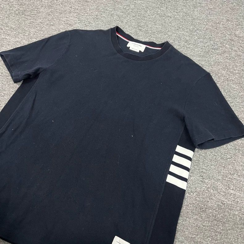 Thom Browne Thom BrowneFour-striped short-sleeved T-shirt 2503-Nextarro Size US XL / EU 56 / 4 - 3 Thumbnail