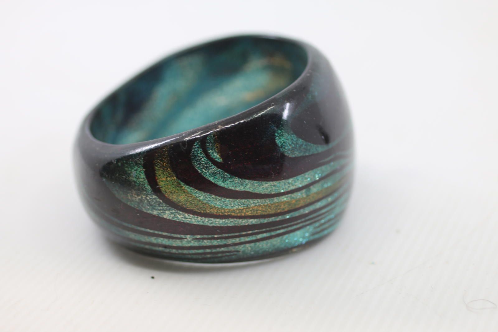 The Unbranded Brand Vintage Green BlackSwirl Resin BangleWide Statement bracelet Size ONE SIZE - 1 Thumbnail