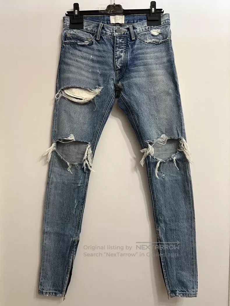 Fear of God Fear of God The second batch of blue cattle on the main li Size US 28 / EU 44 - 1 Thumbnail