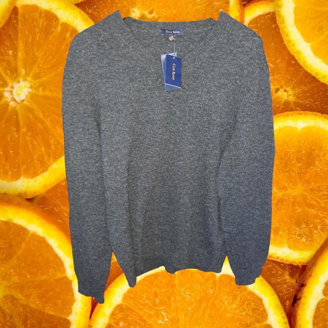 Club Room NWT Club Room 100% Lambswool V Neck Gray Sweater Size Medium Size US M / EU 48-50 / 2 - 4 Thumbnail