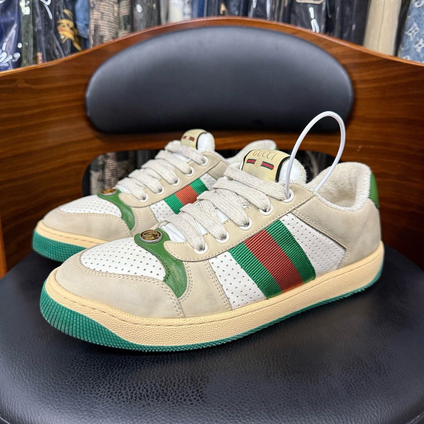 Gucci Gucci Distressed Lowtop Sneakers 38 Men Size US 6 / EU 39 - 1 Thumbnail