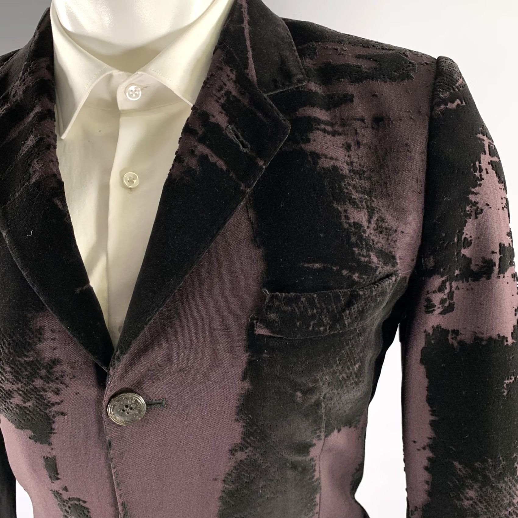 Jean Paul Gaultier JEAN PAUL GAULTIER Sport Coat 38 Black Burgundy Devore Velvet Mens Size US 38 / EU 54 - 2 Thumbnail