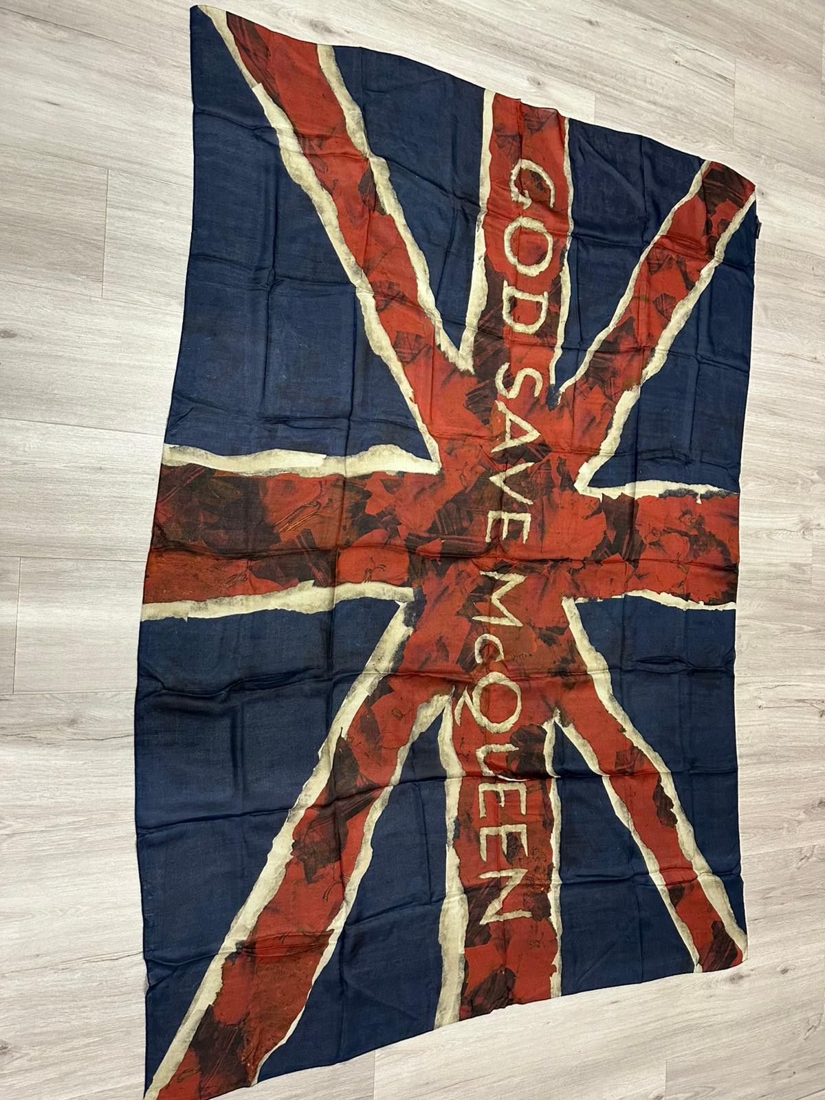 Alexander McQueen AW11 Alexander McQueen Scarf – Union Jack “God Save McQueen” Size ONE SIZE - 4 Thumbnail