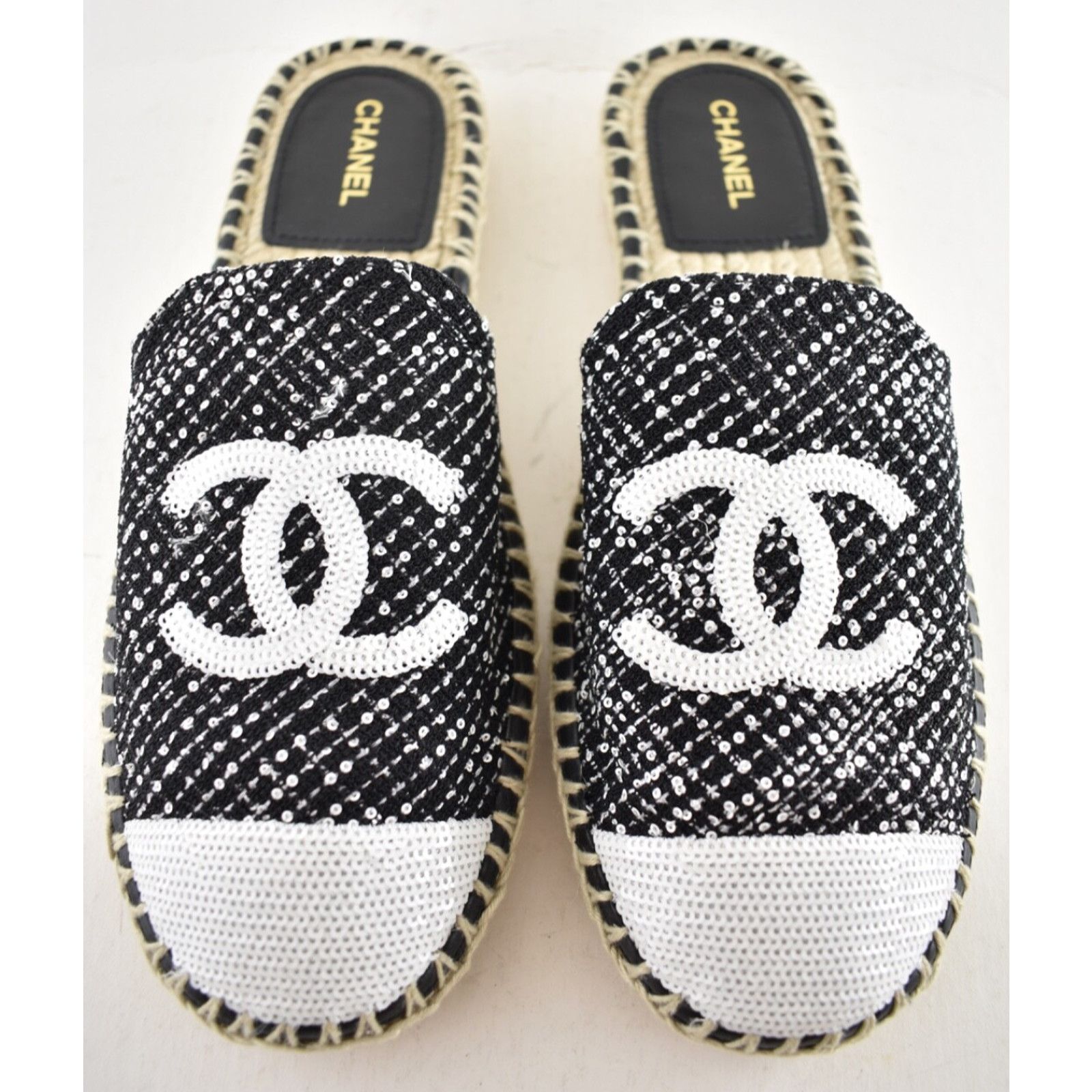 Chanel Chanel 24P Black Tweed White Sequin CC Logo Backless Size US 10 / IT 40 - 1 Thumbnail