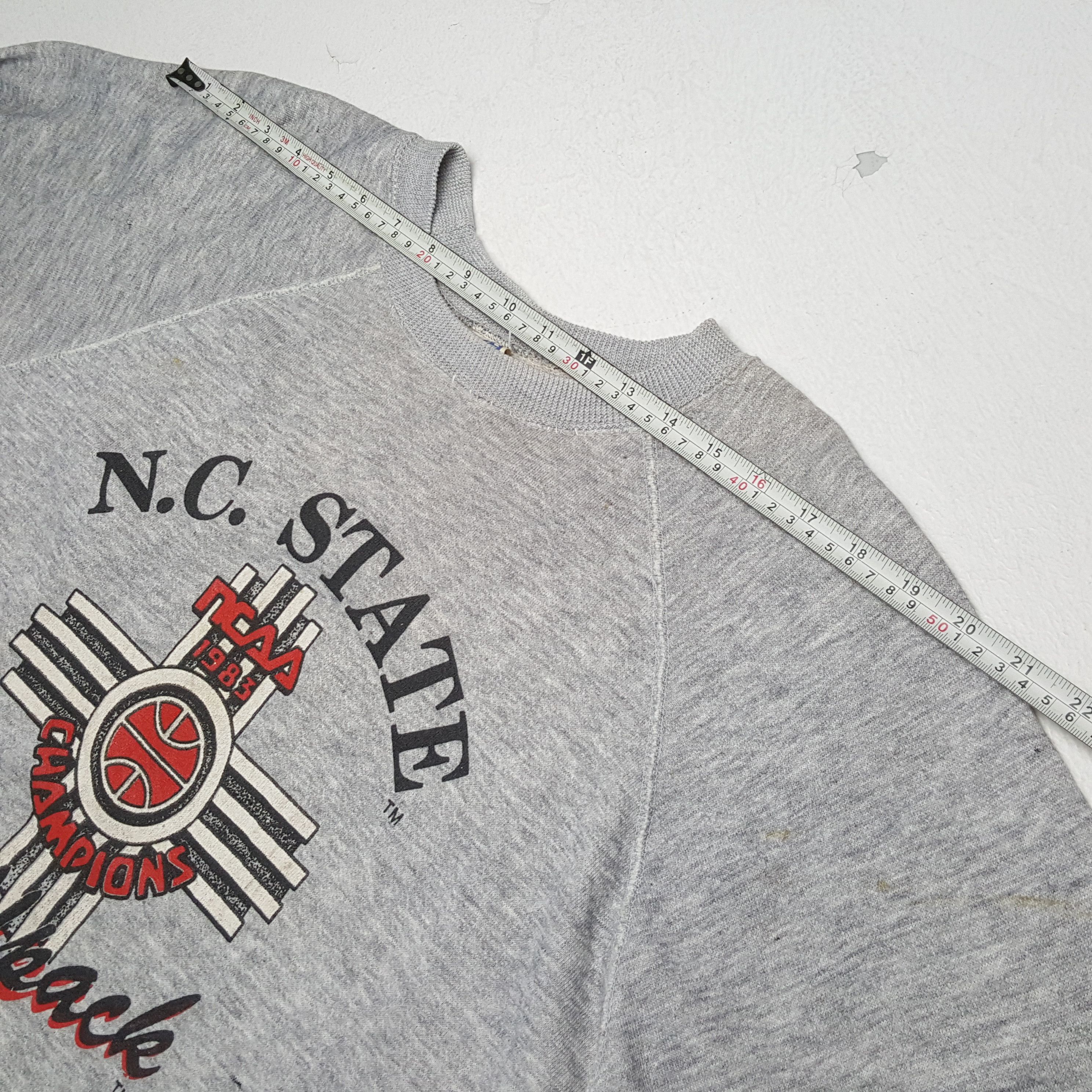 Vintage N.C STATE WOLFPACKS Champions Vintage Sweasthirt Size US M / EU 48-50 / 2 - 4 Thumbnail