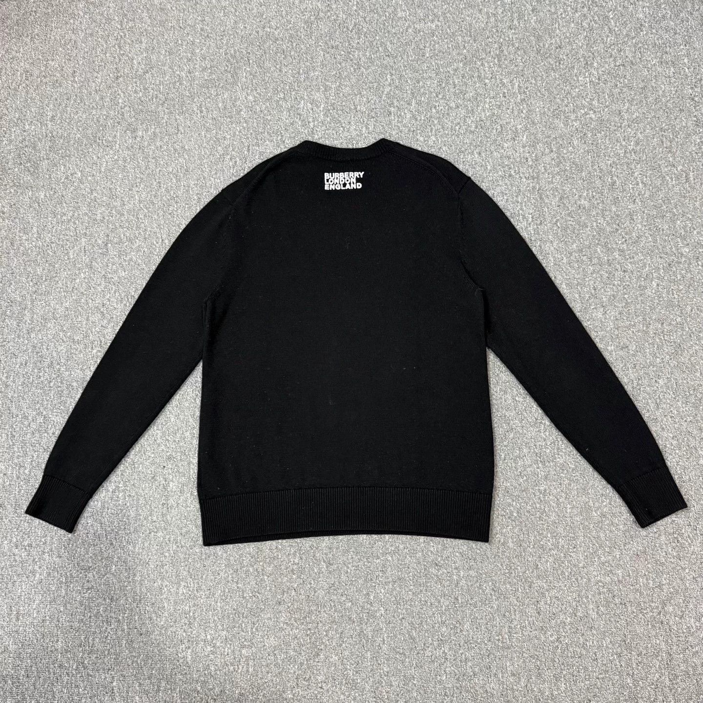 Burberry Burberry Black Love Wool Knit Sweater L Size US L / EU 52-54 / 3 - 2 Thumbnail
