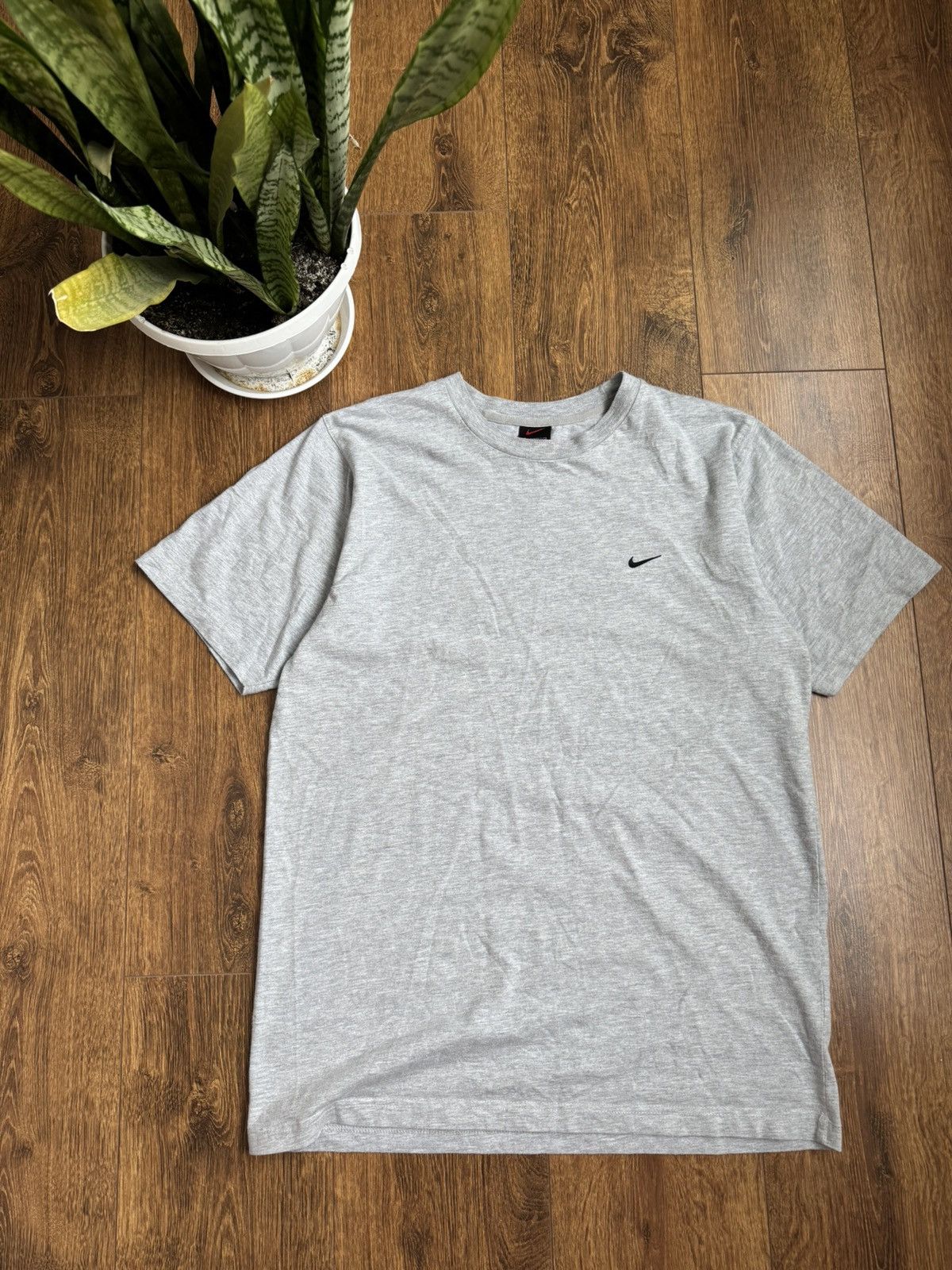 Nike VINTAGE NIKE basic grey tee t shirt Size US M / EU 48-50 / 2 - 1 Thumbnail