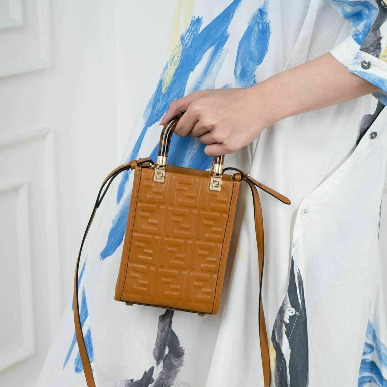 Fendi o1s1wg111224 Size: OS / Mini Sunshine Shopper Bag in Brown Size ONE SIZE - 4 Thumbnail