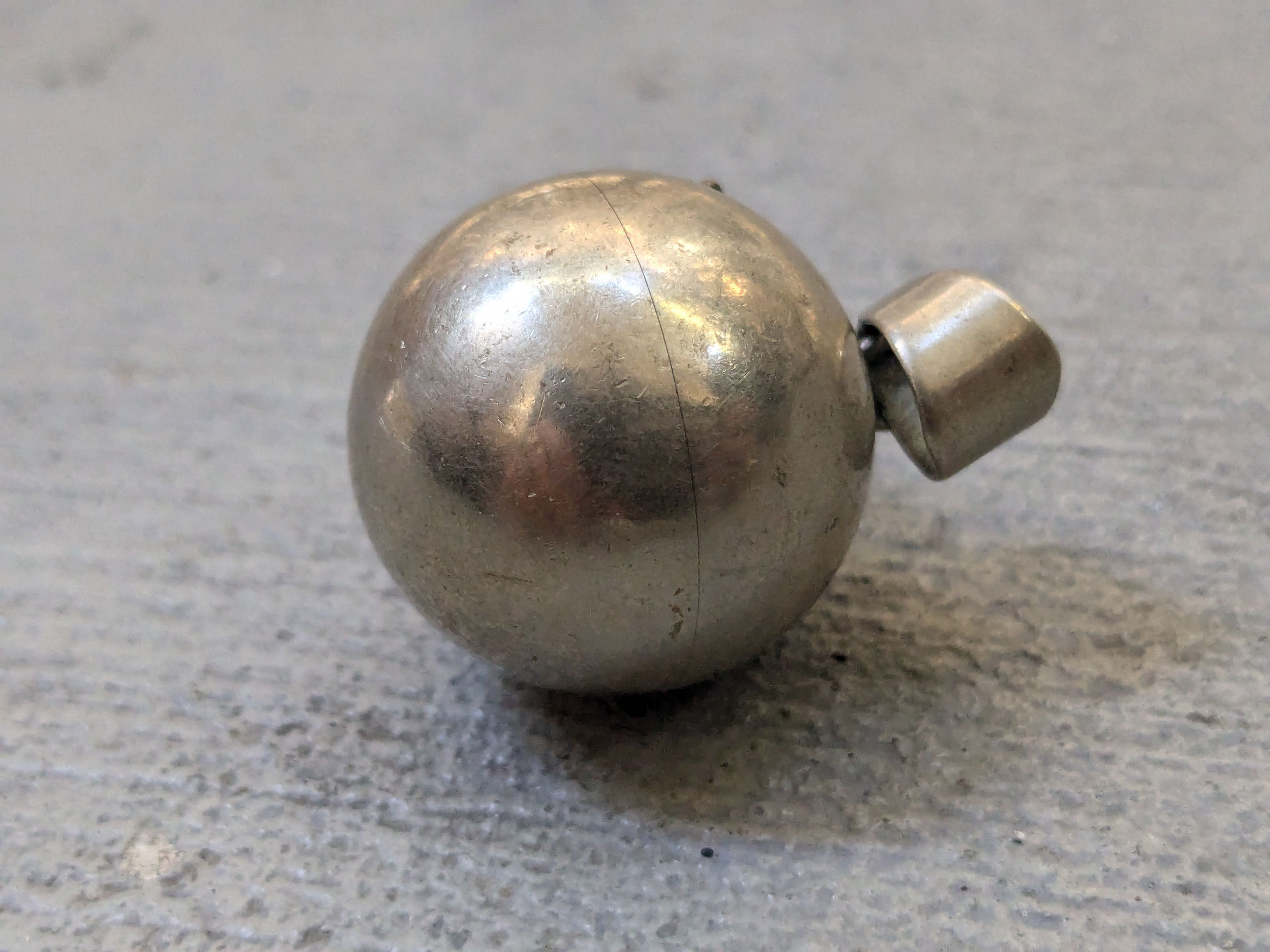 Vintage Vintage Alpaca Silver Chime Pendant Angel Sphere Bell Brass Size ONE SIZE - 8 Thumbnail