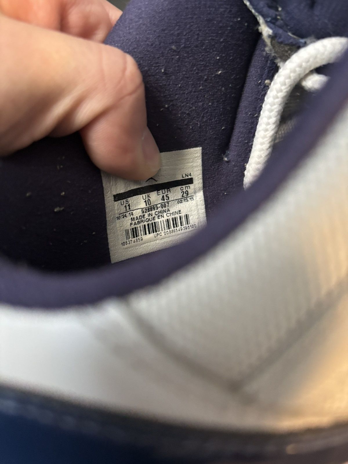 Jordan Brand Size 11 - Air Jordan 11 Low Georgetown Size US 11 / EU 44 - 8 Thumbnail