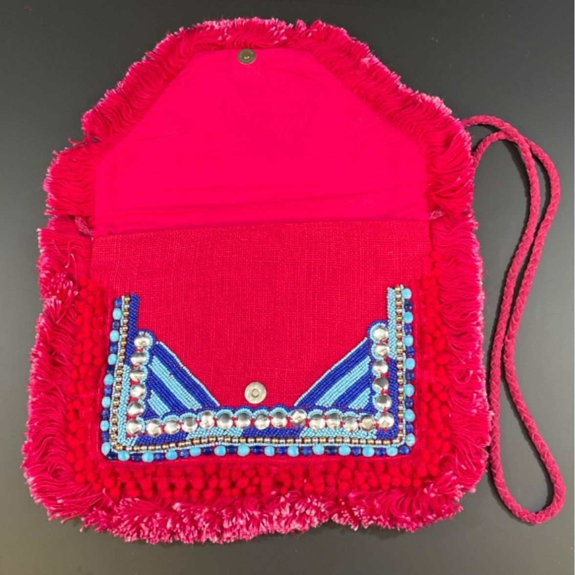Other Shashi Women's Pink Beaded Purse/Clutch Crossbody SKU 5006 Size ONE SIZE - 3 Thumbnail
