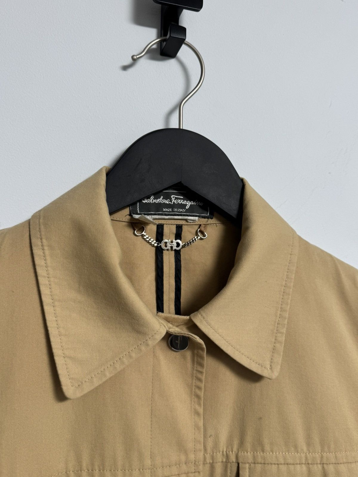 Salvatore Ferragamo Vintage Salvatore Ferragamo Monogram Inside Trench Jacket Size M / US 6-8 / IT 42-44 - 8 Thumbnail