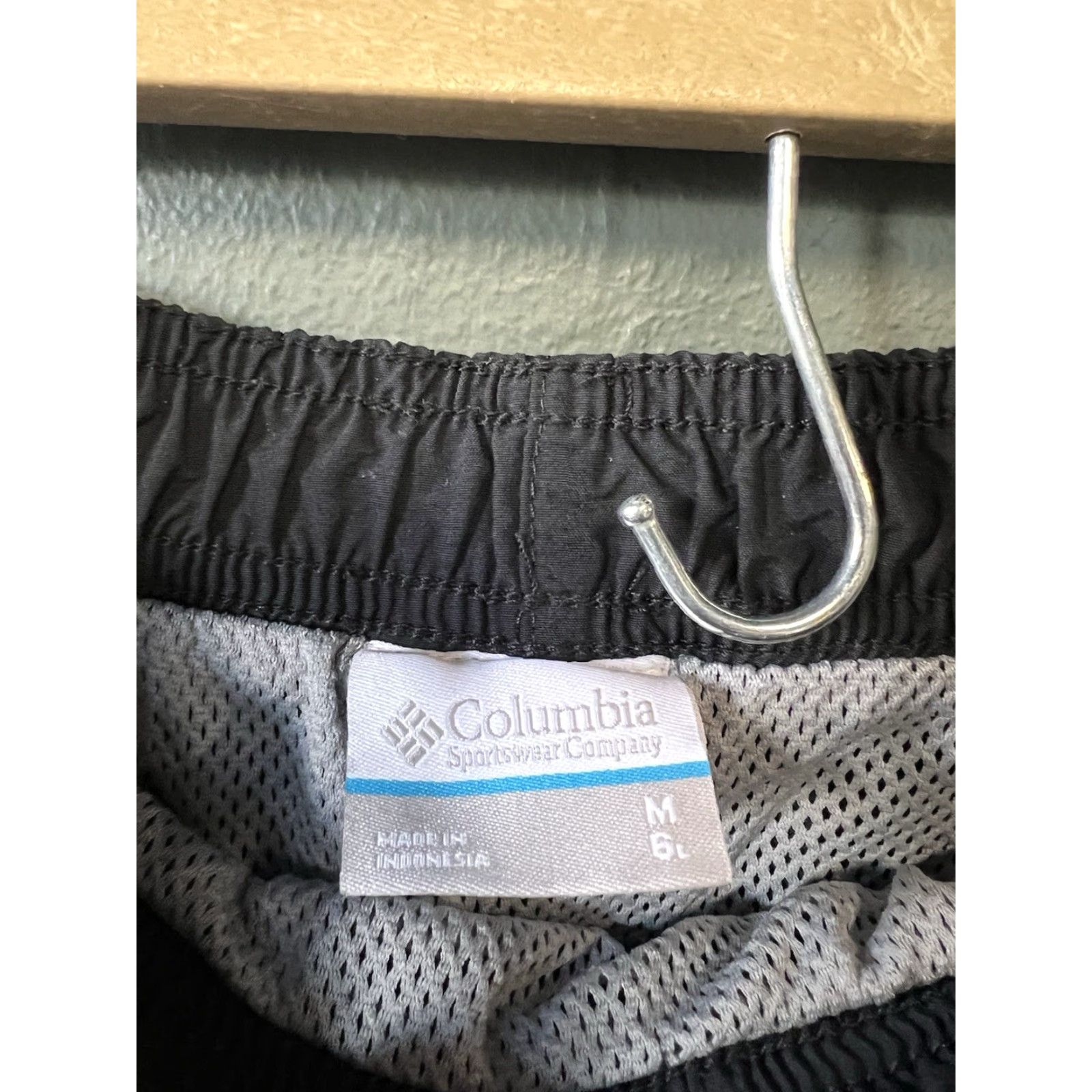 Vintage Columbia Mens Black Nylon Outdoor Swimtrunks Lined Size M Bottom Trunks Men Outdoor Swimwear Size US 31 - 3 Thumbnail