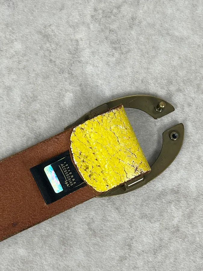 Roberto Cavalli 2000s Cavalli Cracked Yellow Leather Belt Size ONE SIZE - 8 Thumbnail