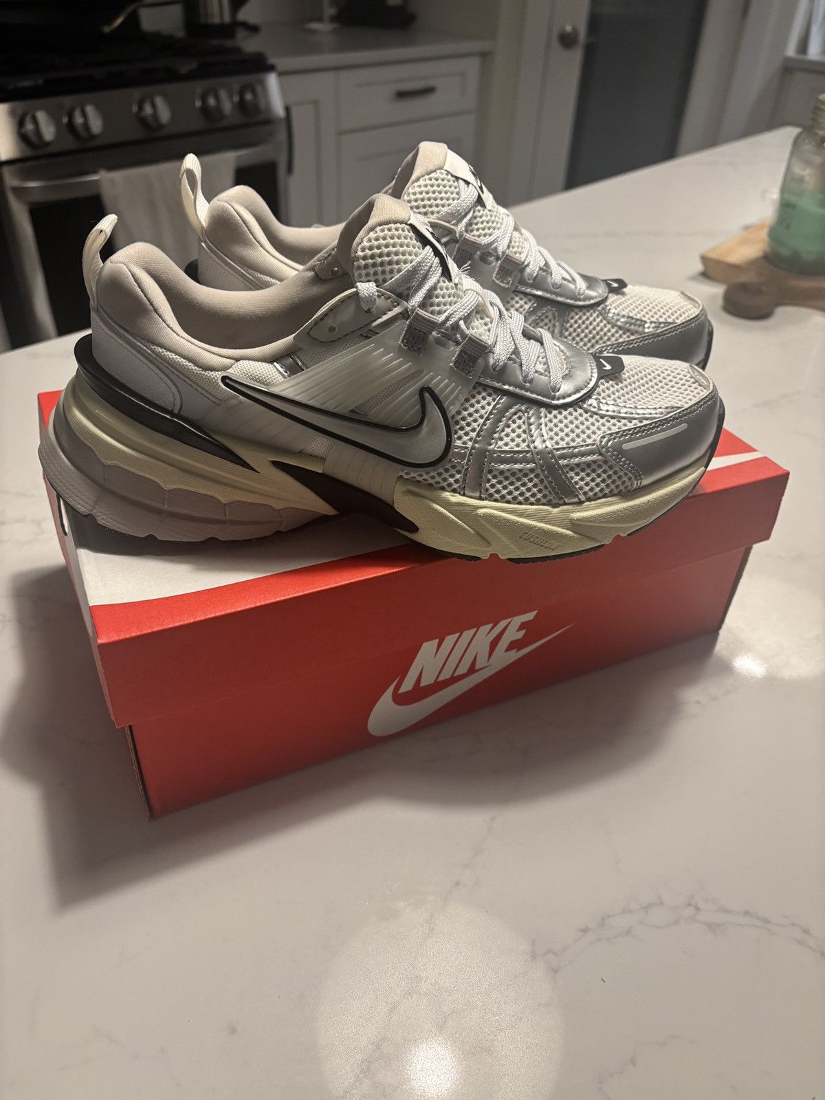 Nike Nike V2K Run Size US 9 / EU 42 - 3 Thumbnail