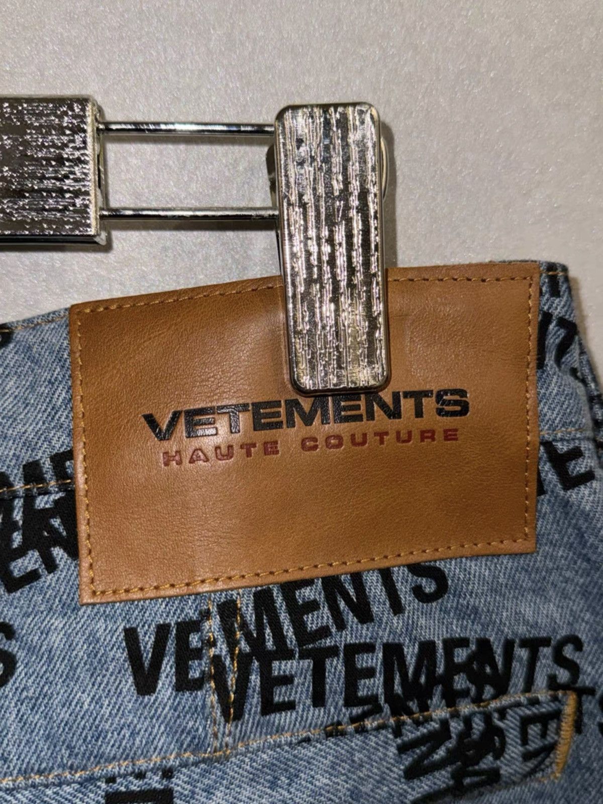 Vetements Vetements overprint convertible jeans Size US 32 / EU 48 - 6 Thumbnail