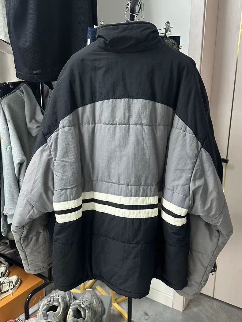 Balenciaga Balenciaga 22AW football SportyB logo cotton-padded jacket- Size US M / EU 48-50 / 2 - 2 Thumbnail