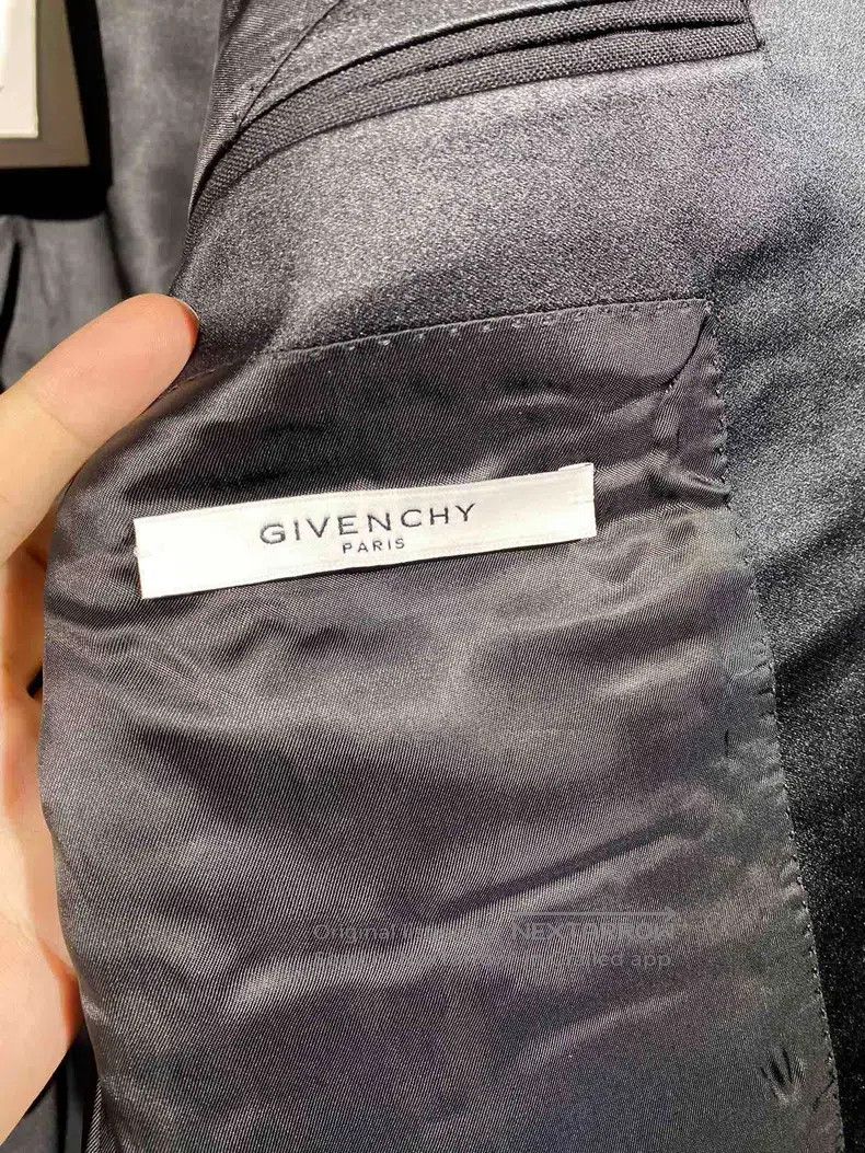Givenchy Givenchy Size44 Men's suit set (size 44) Size US M / EU 48-50 / 2 - 8 Thumbnail