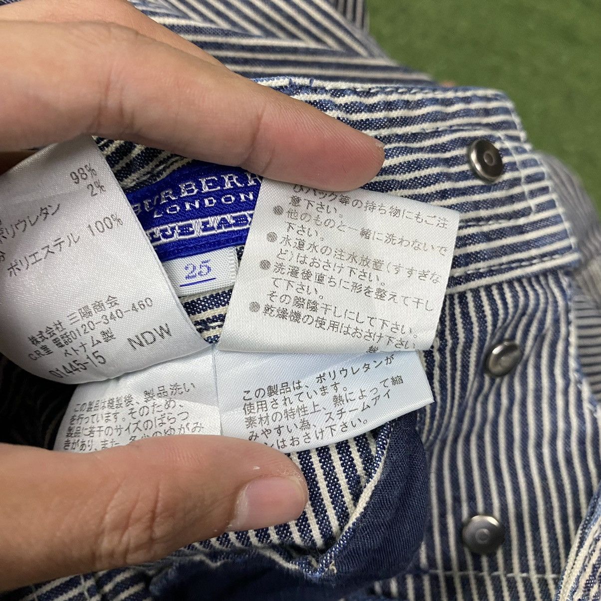 Burberry BURBERRY BLUE LABEL FLARE HICKORY CARGO PANTS MULTIPOCKET Size 30" / US 8 / IT 44 - 15 Thumbnail