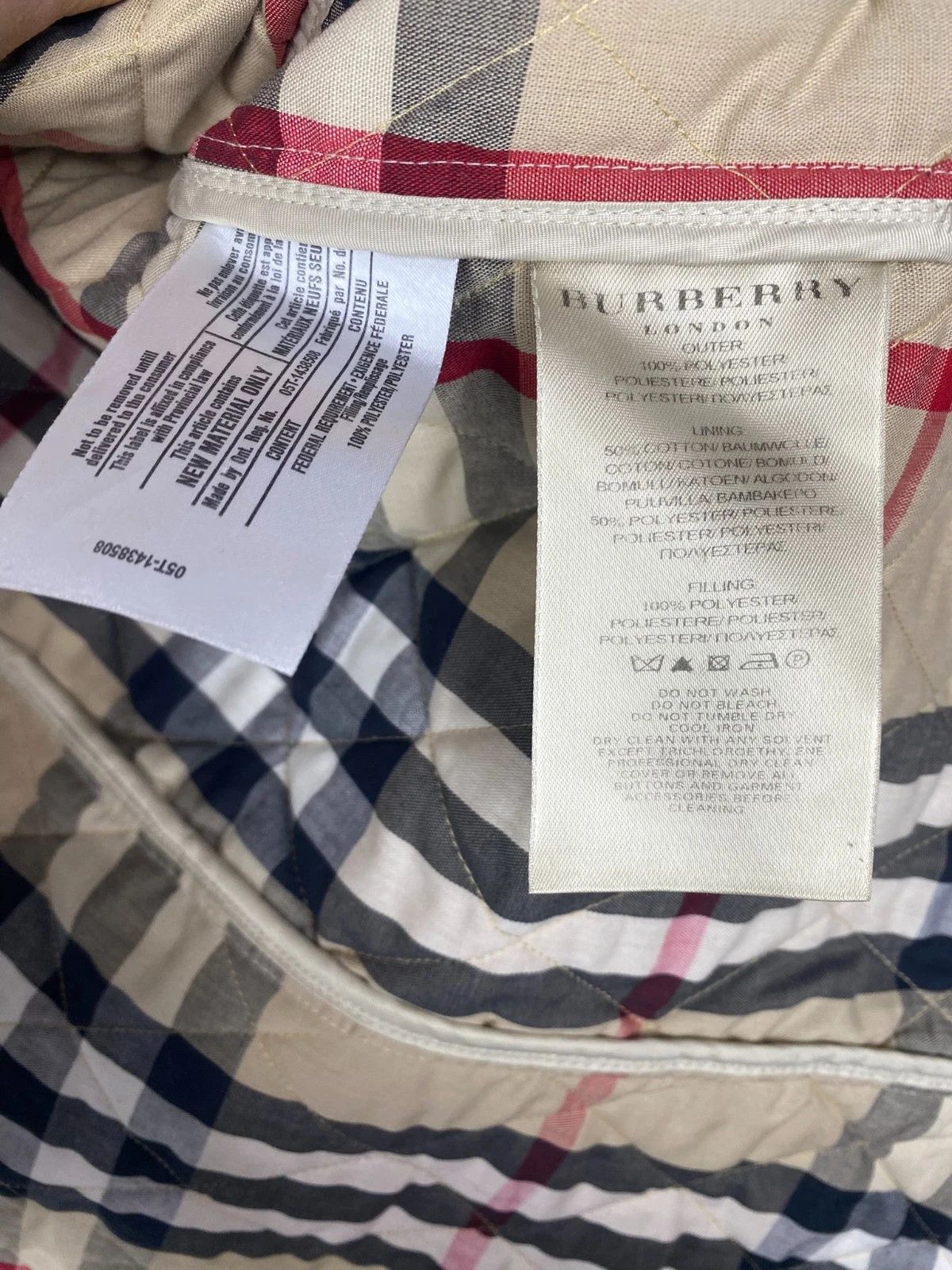 Burberry Burberry Women's Quilted Jacket – Ivory / Cream, Size M Size M / US 6-8 / IT 42-44 - 8 Thumbnail