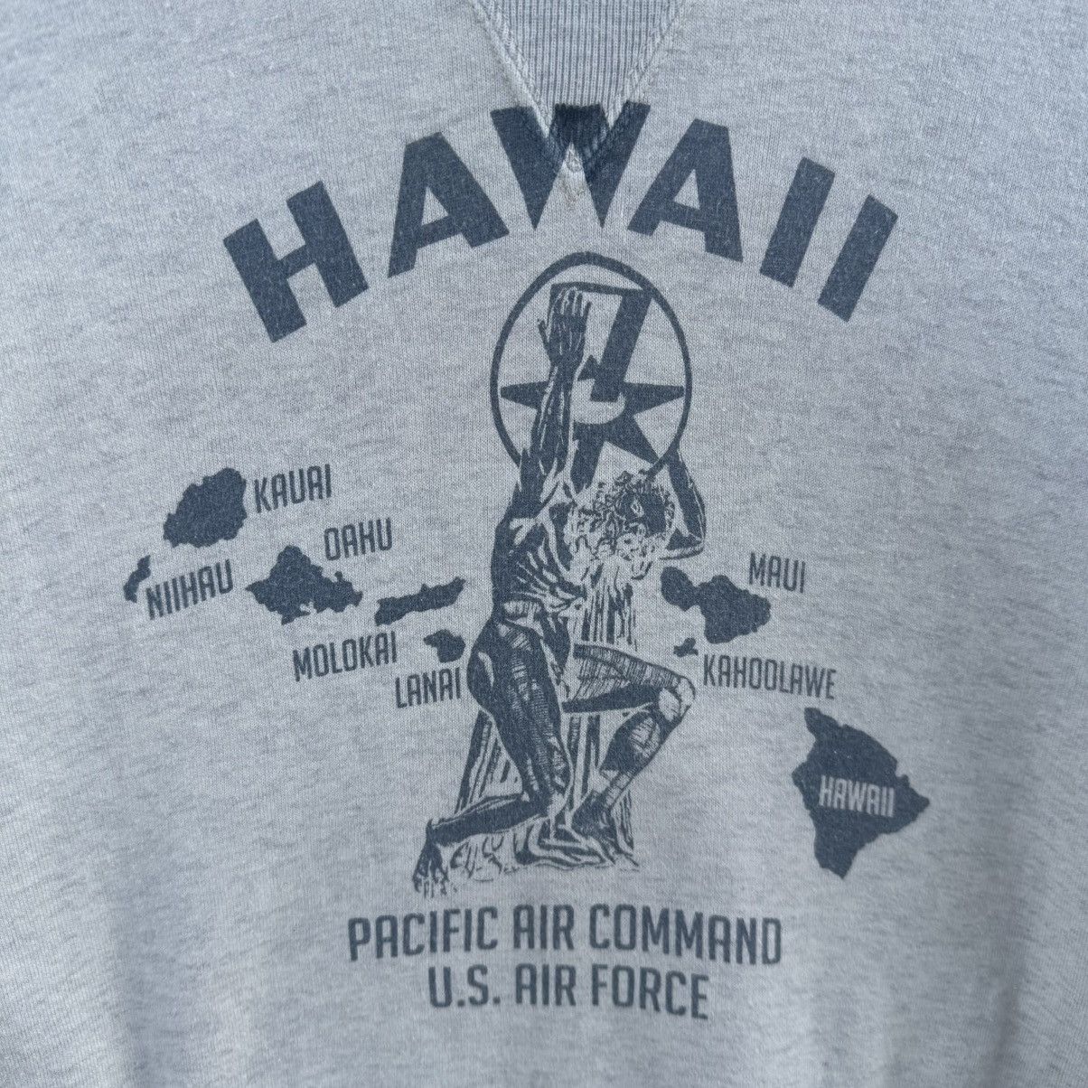Pherrow's Pherrows Hawaii Pacific Air Command US Airforce Sweatshirt Size US M / EU 48-50 / 2 - 5 Thumbnail