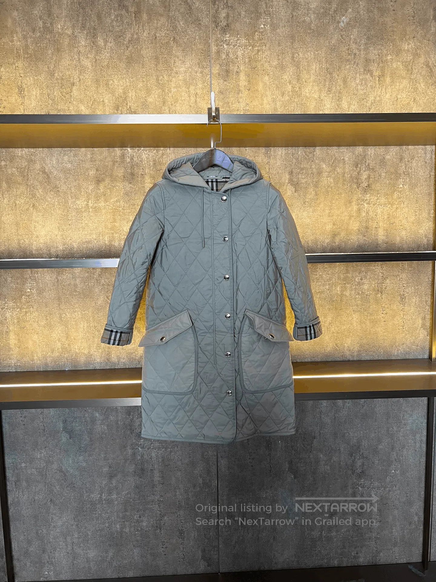 Burberry Burberry Checkered Hooded Cotton Coat. Size XS / US 0-2 / IT 36-38 - 1 Thumbnail