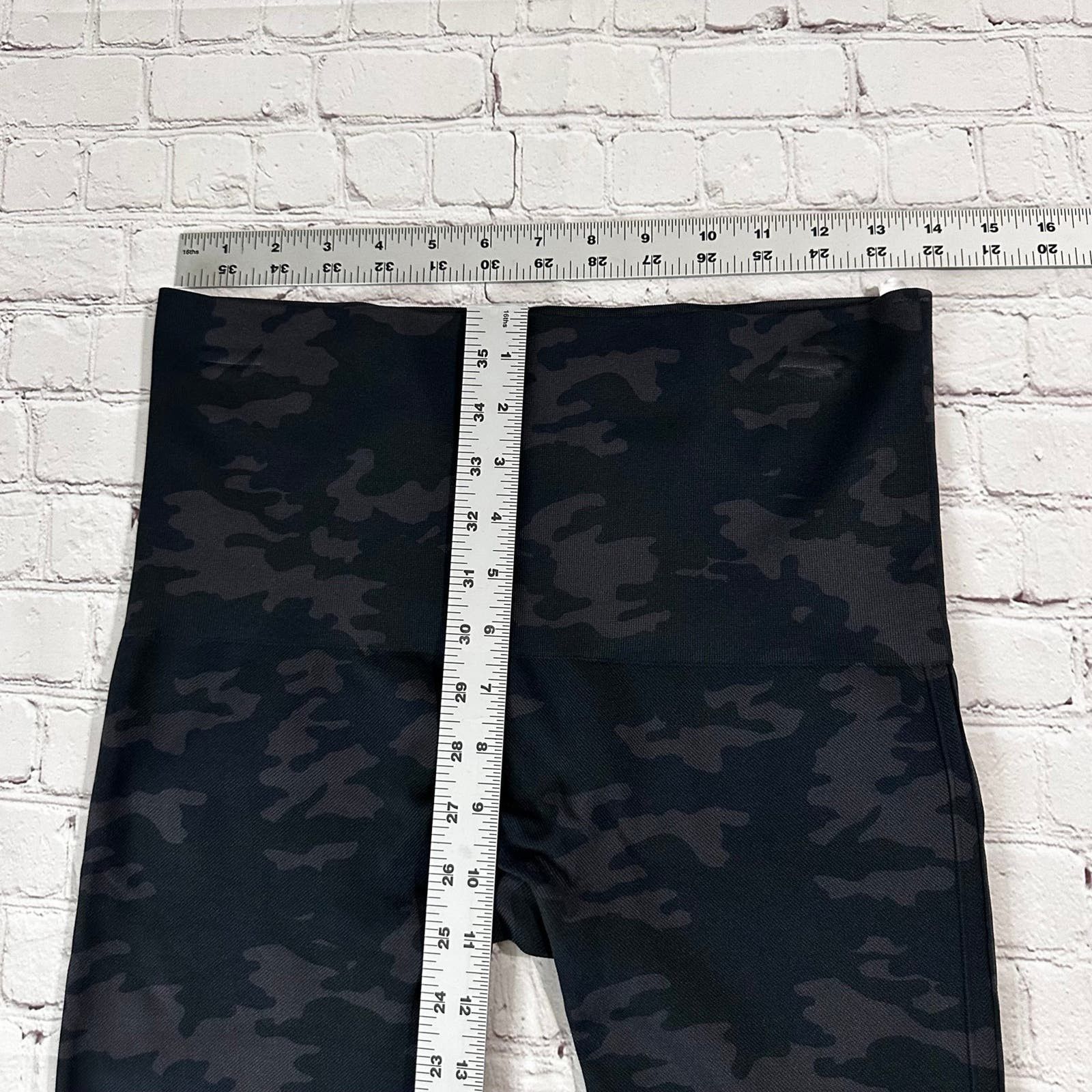 Spanx SPANX camouflage seamless leggings Size 34" / US 12 / IT 48 - 8 Thumbnail