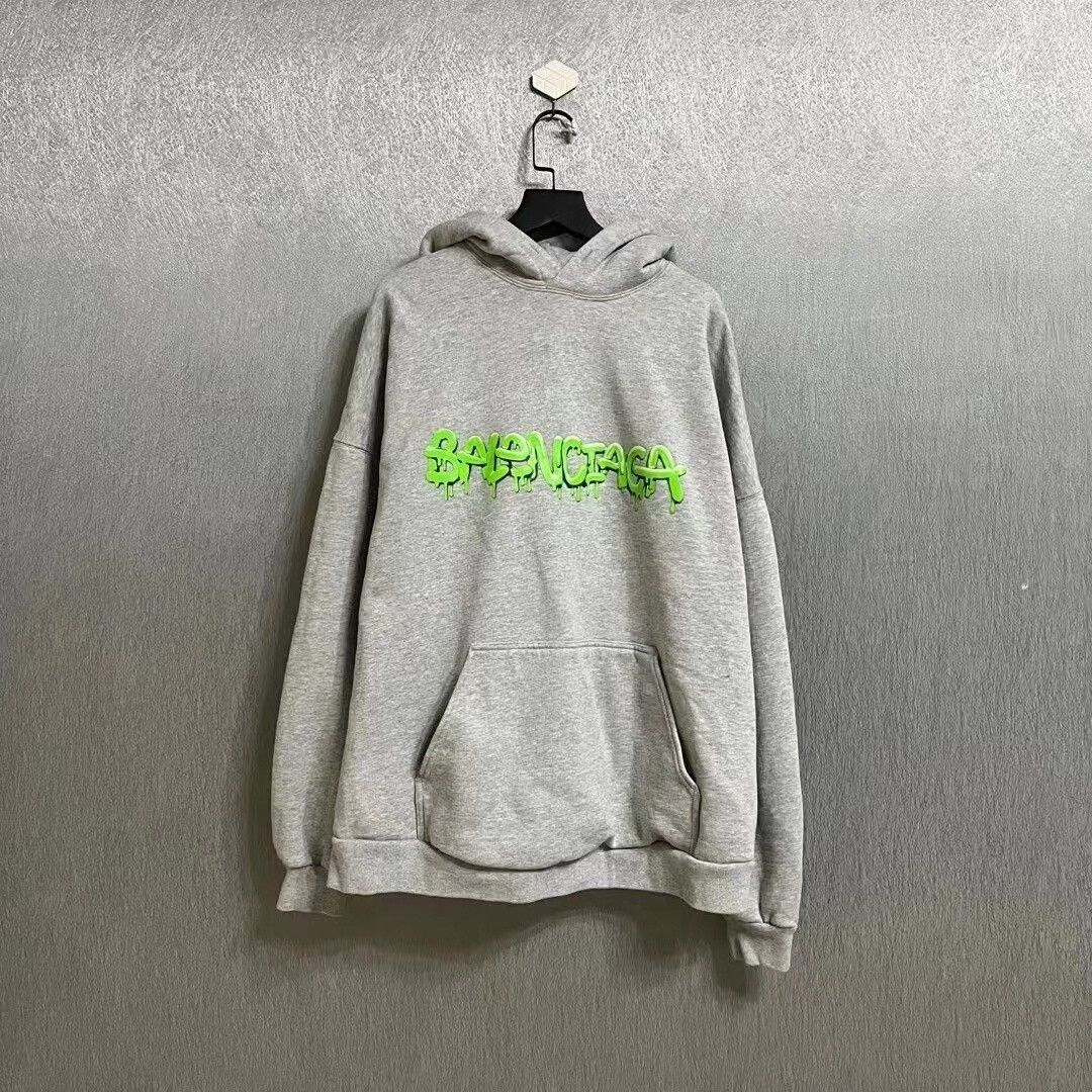 Balenciaga balenciaga logo hoodie with slime colorway Size US M / EU 48-50 / 2 - 1 Thumbnail