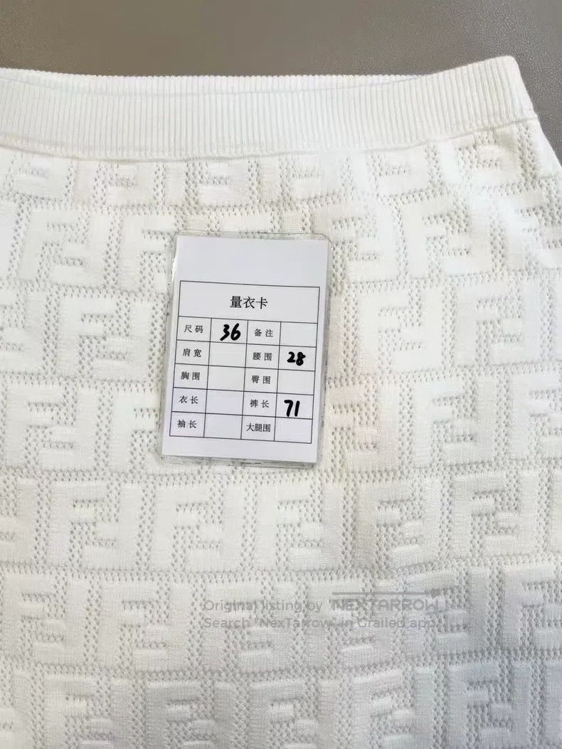 Fendi Fendi Knitted logo skirt, bodycon, high elasticity. Size 24" / US 00 / IT 34 - 6 Thumbnail