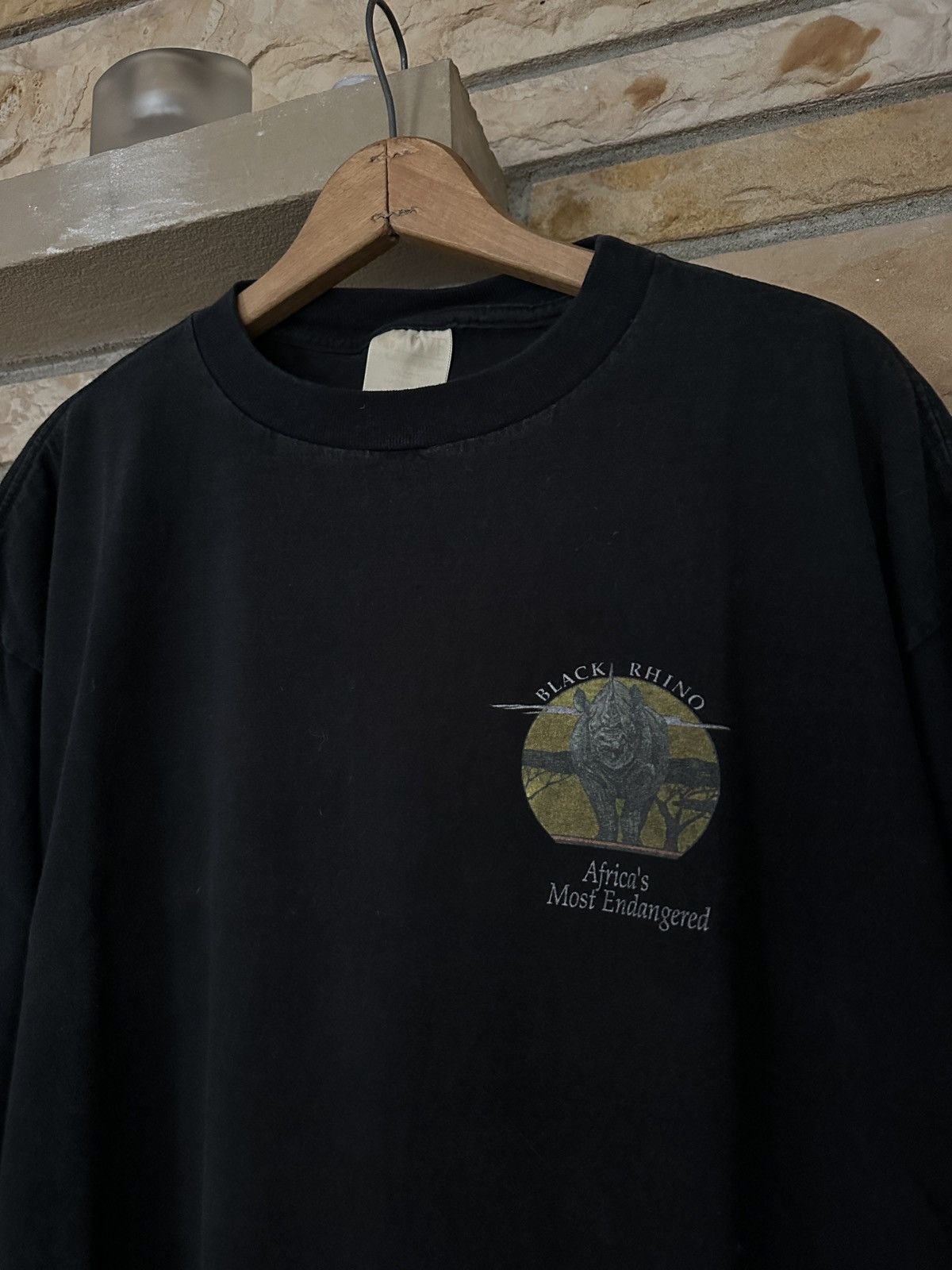 Vintage Vintage 90s Faded Black Rhino Endangered Species Graphic Tee Size US XL / EU 56 / 4 - 4 Thumbnail