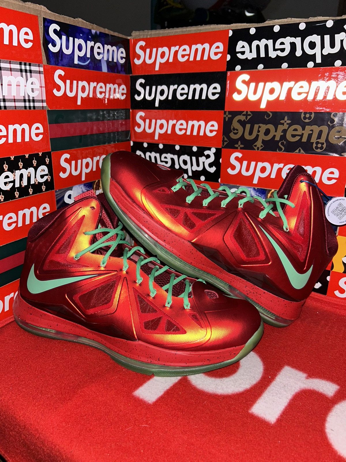 Nike Nike Lebron 10 'Christmas' 541100-600 size 14 NEW WITH BOX Size US 14 / EU 47 - 1 Thumbnail