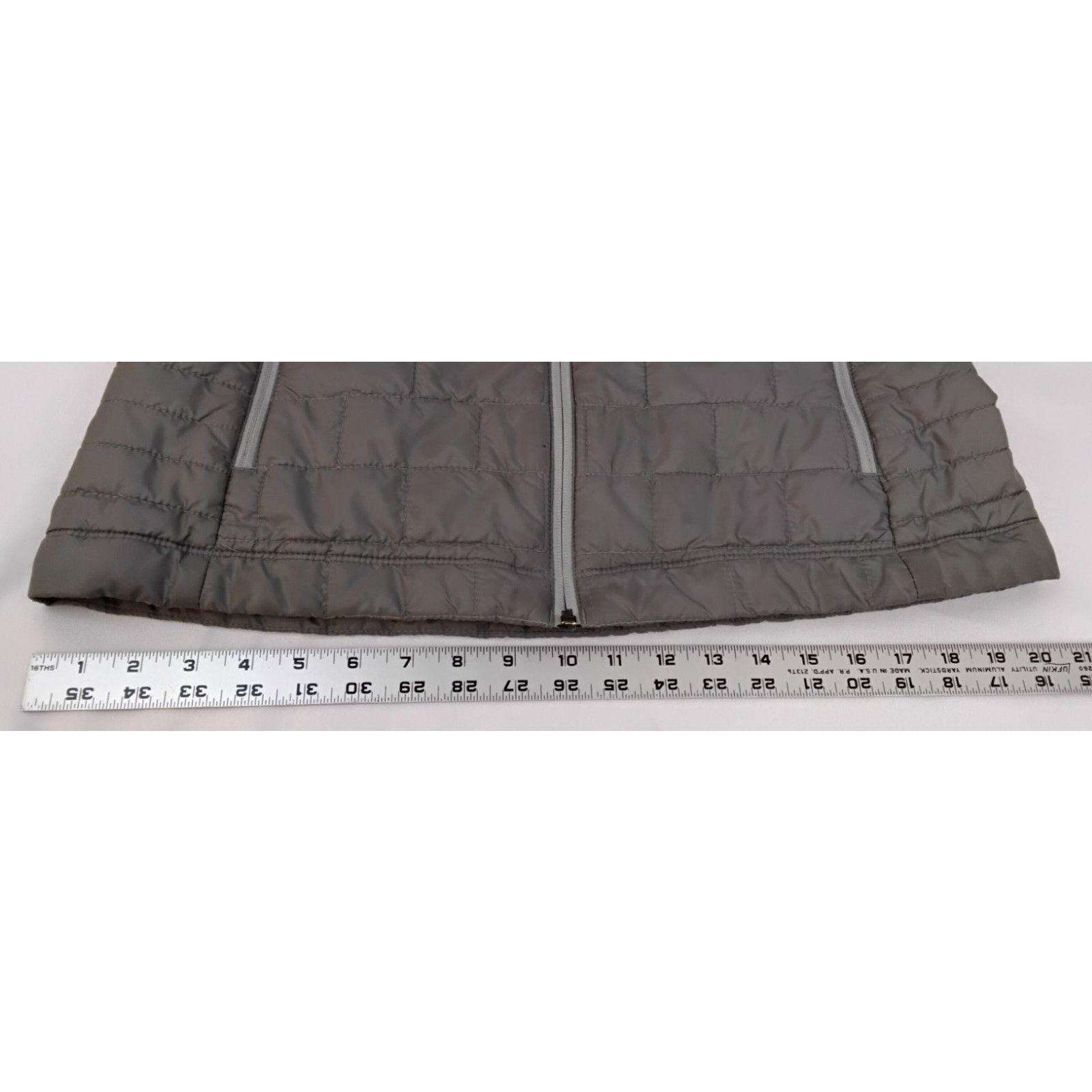 Patagonia Patagonia Nano Puff Jacket Women's M Gray Full Zip Primaloft Size M / US 6-8 / IT 42-44 - 18 Thumbnail