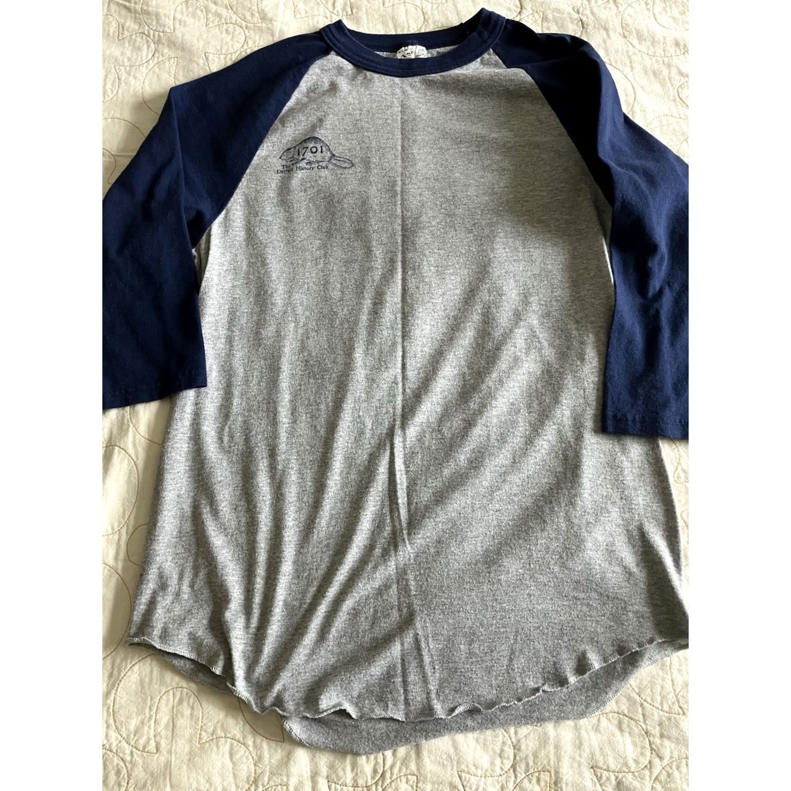 Augusta Sportswear VINTAGE Augusta Sportswear Detroit History Club M Baseball 3/4 Shirt Gray Cotton Sailboat Bridge Two Sided Men M 80s 90s Sailboat Bridge Shirt Size US M / EU 48-50 / 2 - 3 Thumbnail