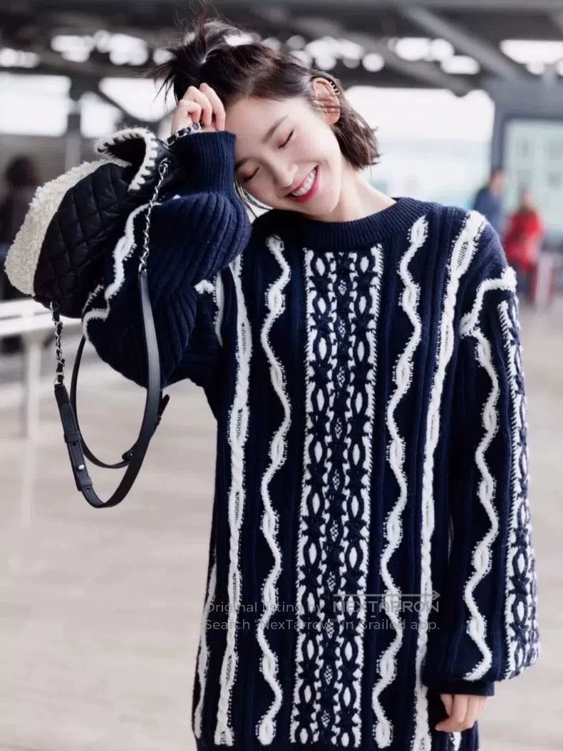 Chanel Chanel Hamburg series show sweater Size XXS / US 00 / IT 34 - 3 Thumbnail