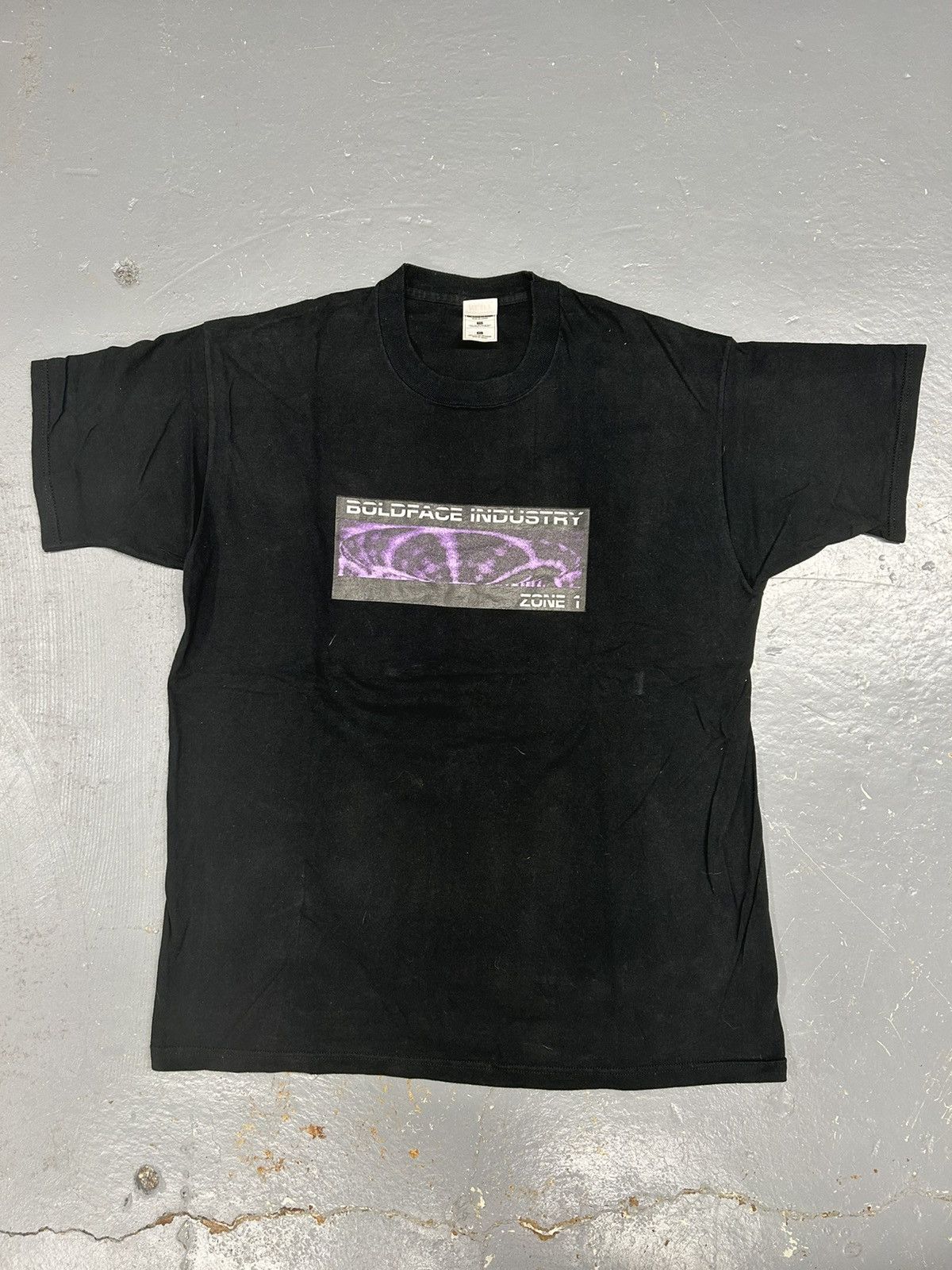 Band Tees Crazy Vintage 90s Essential Boldface Industries Band T-Shirt Size US XL / EU 56 / 4 - 1 Thumbnail