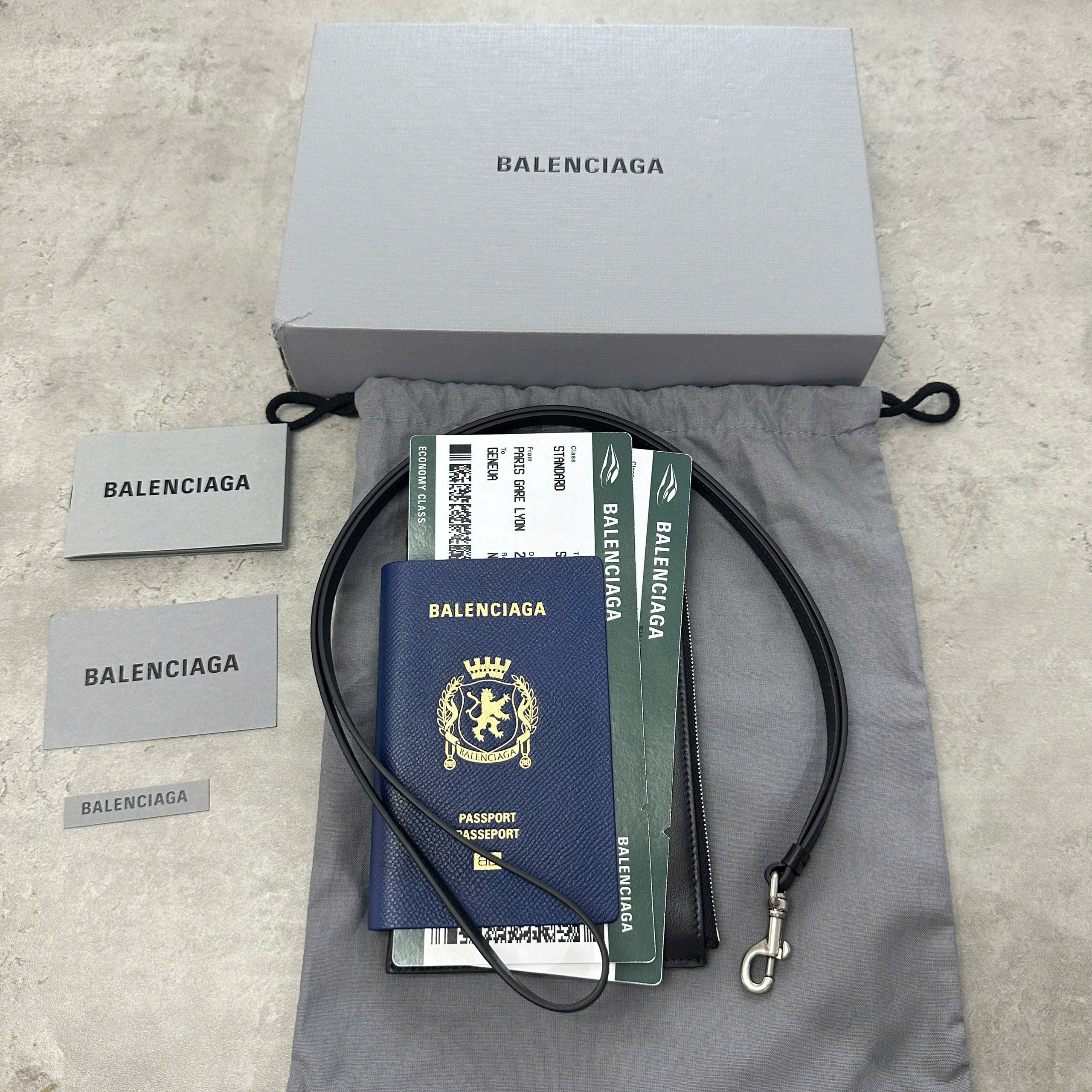 Balenciaga BALENCIAGA Men's Passport Phone Holder In Passport BLUE Size ONE SIZE - 1 Thumbnail