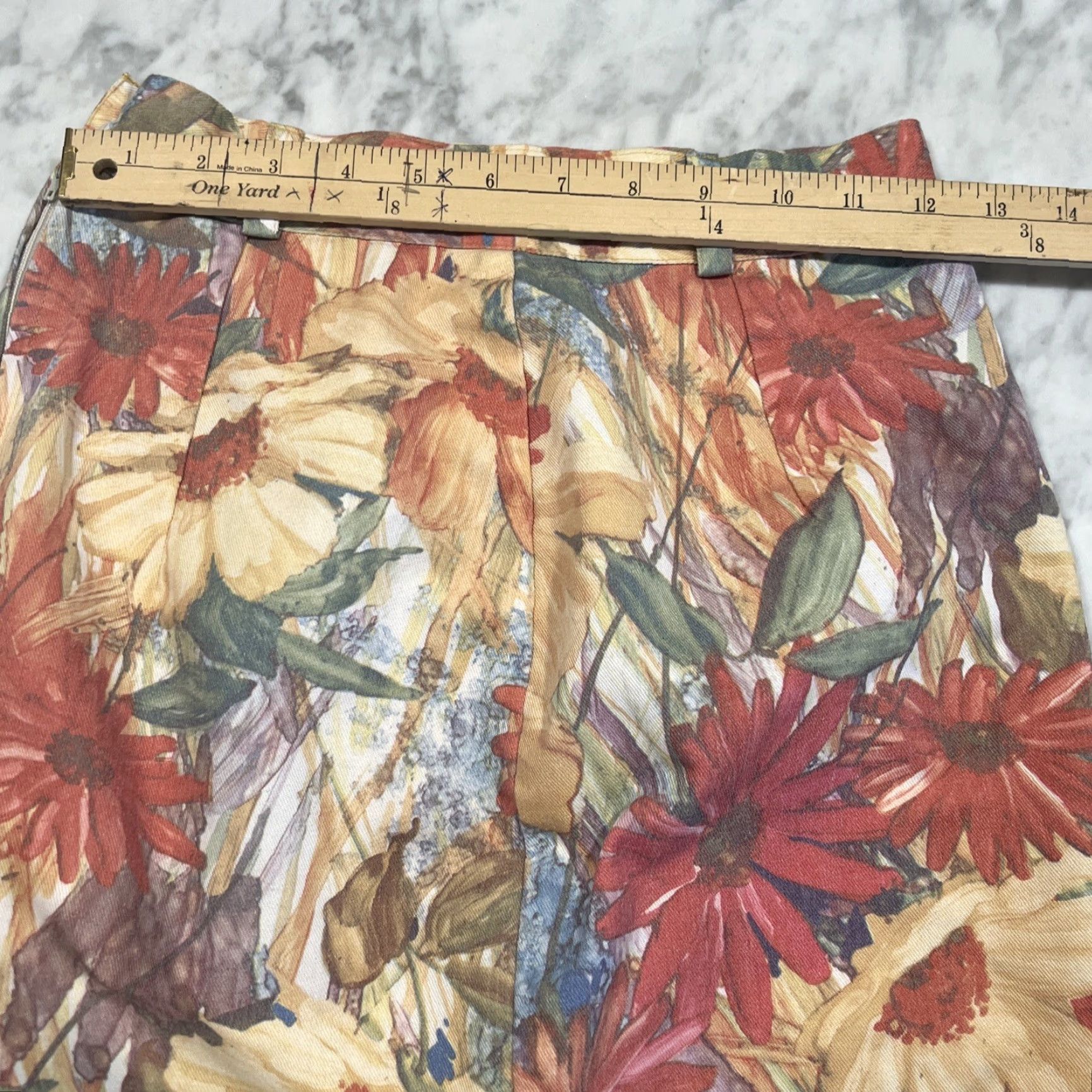 Vintage VINTAGE Madeleine Skirt Short Floral Cotton Size 8/10 Belt Loops Side Zip Women Official Streetwear? Size 30" / US 8 / IT 44 - 6 Thumbnail
