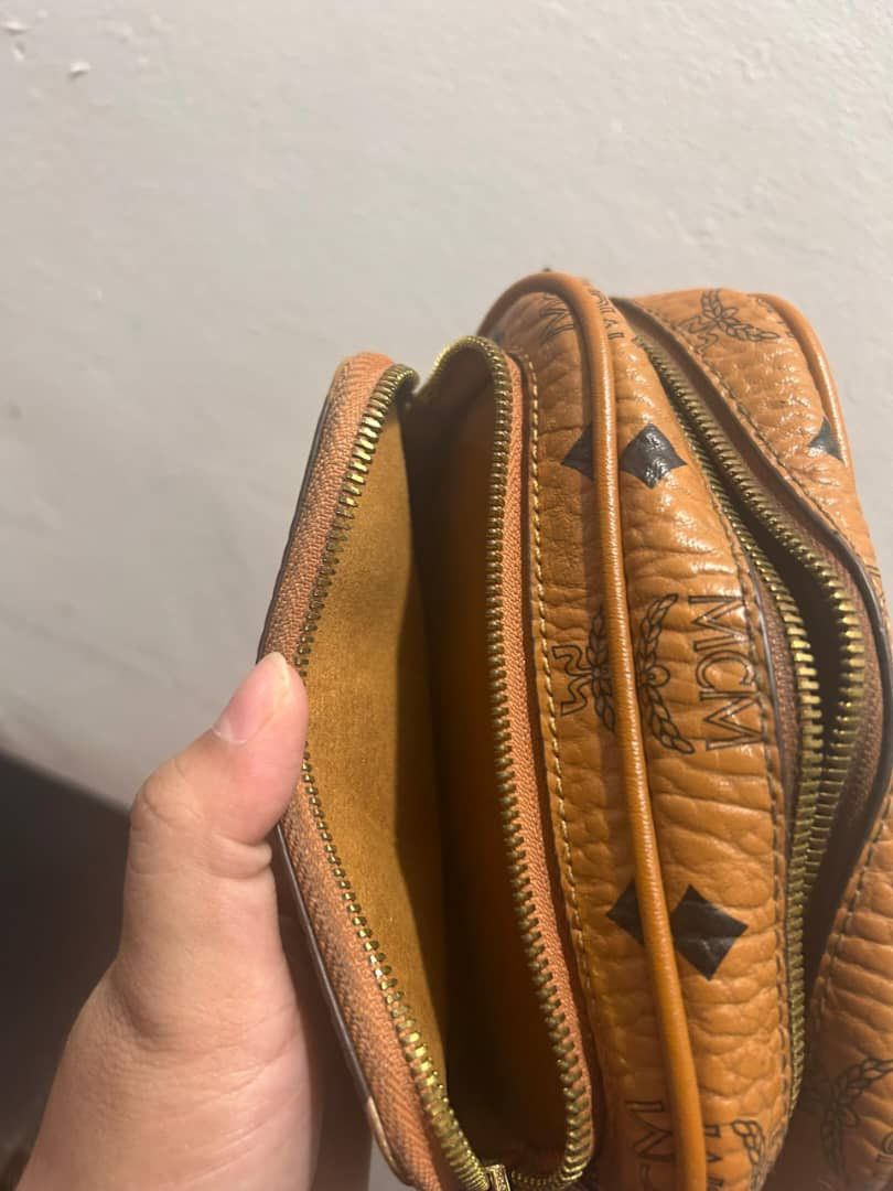 MCM MCM SLING BAG AUTHENTIC Size ONE SIZE - 3 Thumbnail
