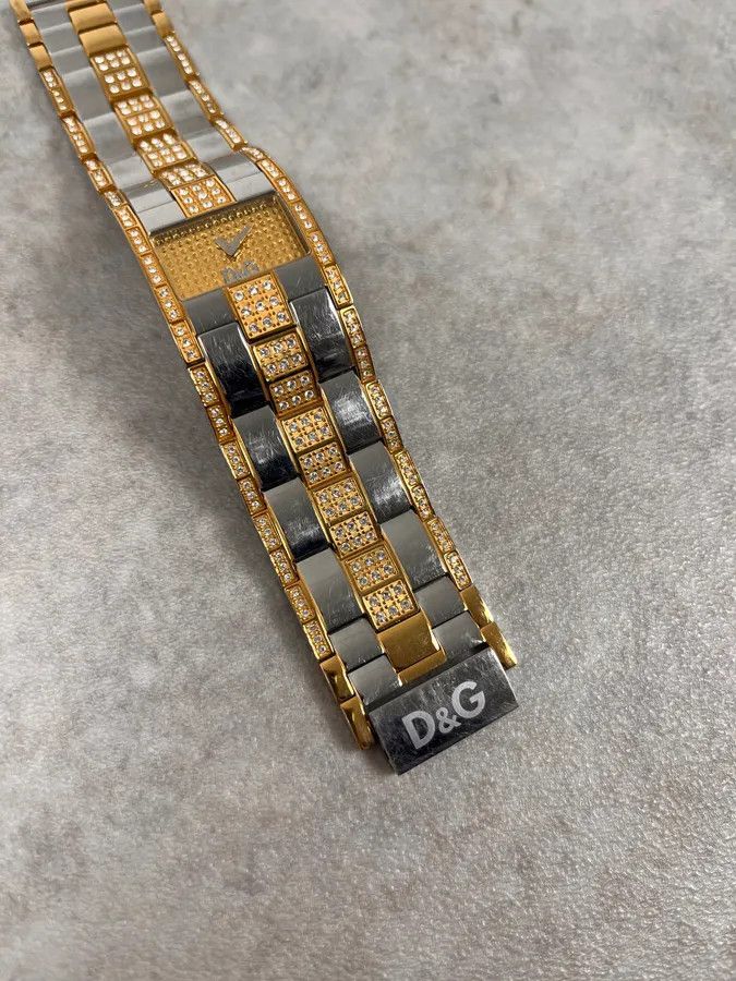 Dolce & Gabbana 2000s Dolce & Gabbana Metal Golden & Silver Old School Watch Size ONE SIZE - 6 Thumbnail