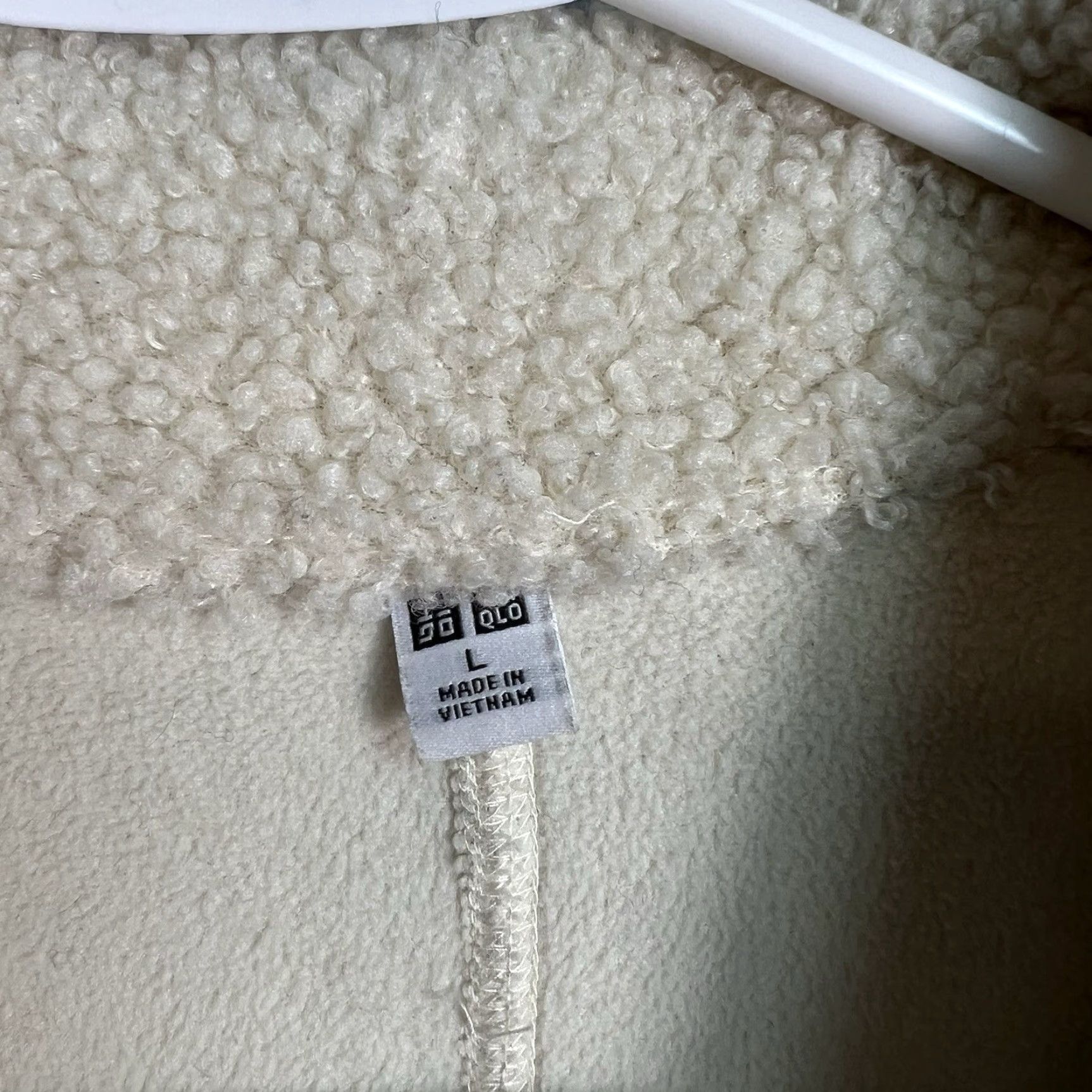 Uniqlo Uniqlo Coat Women's Large Ivory White Fleece Jacket Polyester L Solid Button Coat Basic Jacket Modern Size L / US 10 / IT 46 - 6 Thumbnail