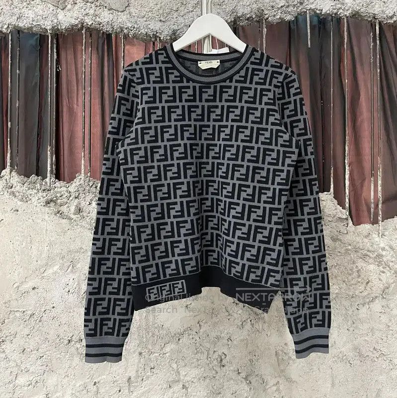 Fendi Fendi Black Long Sleeve Knit Sweater for Women . Size XXS / US 00 / IT 34 - 1 Thumbnail