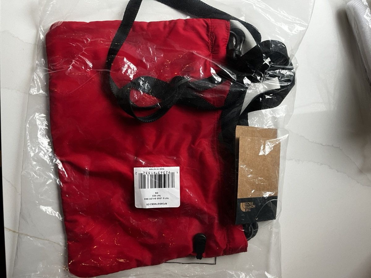 Supreme × The North Face Supreme X North Face Shoulder Bag Size ONE SIZE - 2 Thumbnail