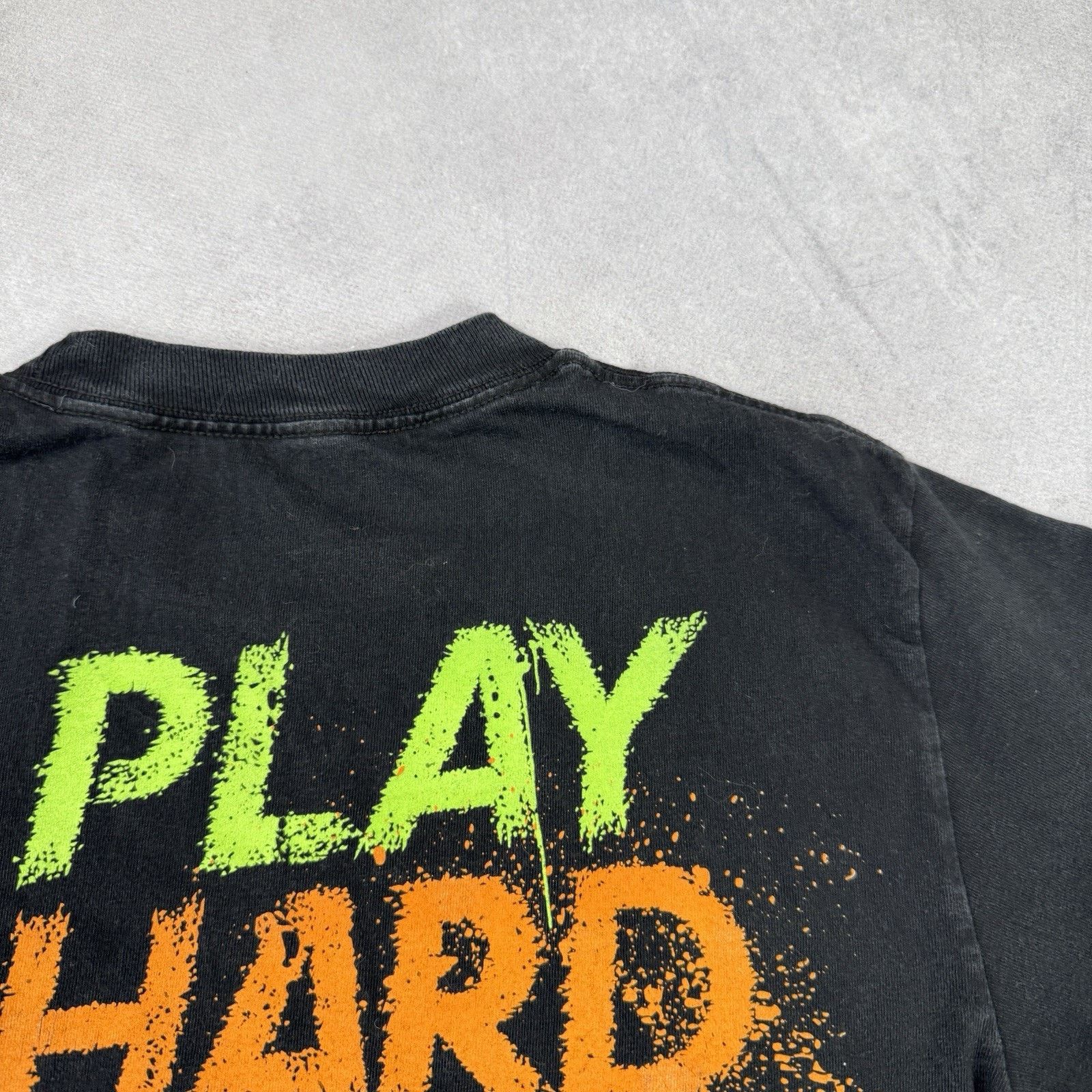 WWE WWE WRESTLING T-SHIRT PLAY HARD IN THE PAINT SIZE S Size US S / EU 44-46 / 1 - 13 Thumbnail