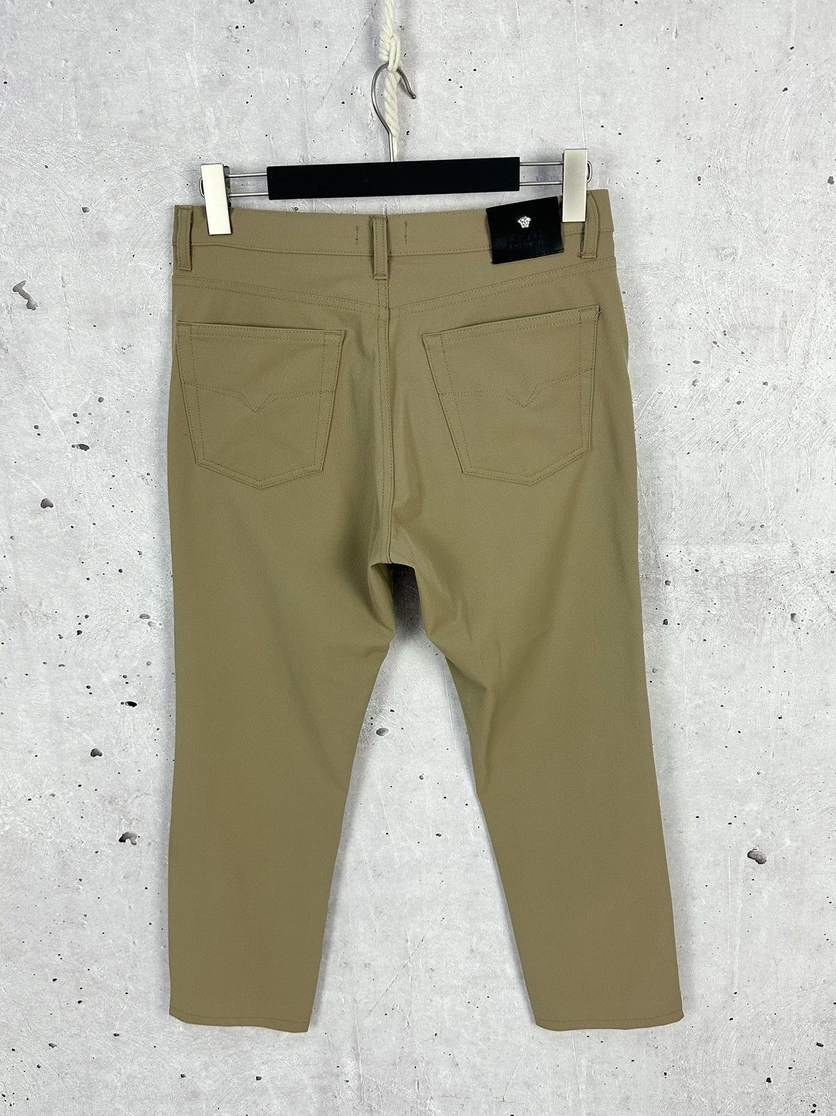 Versace Jeans Couture × Vintage Vintage Versace Jeans Couture Beige Women’s Trousers Size 28" / US 6 / IT 42 - 4 Thumbnail